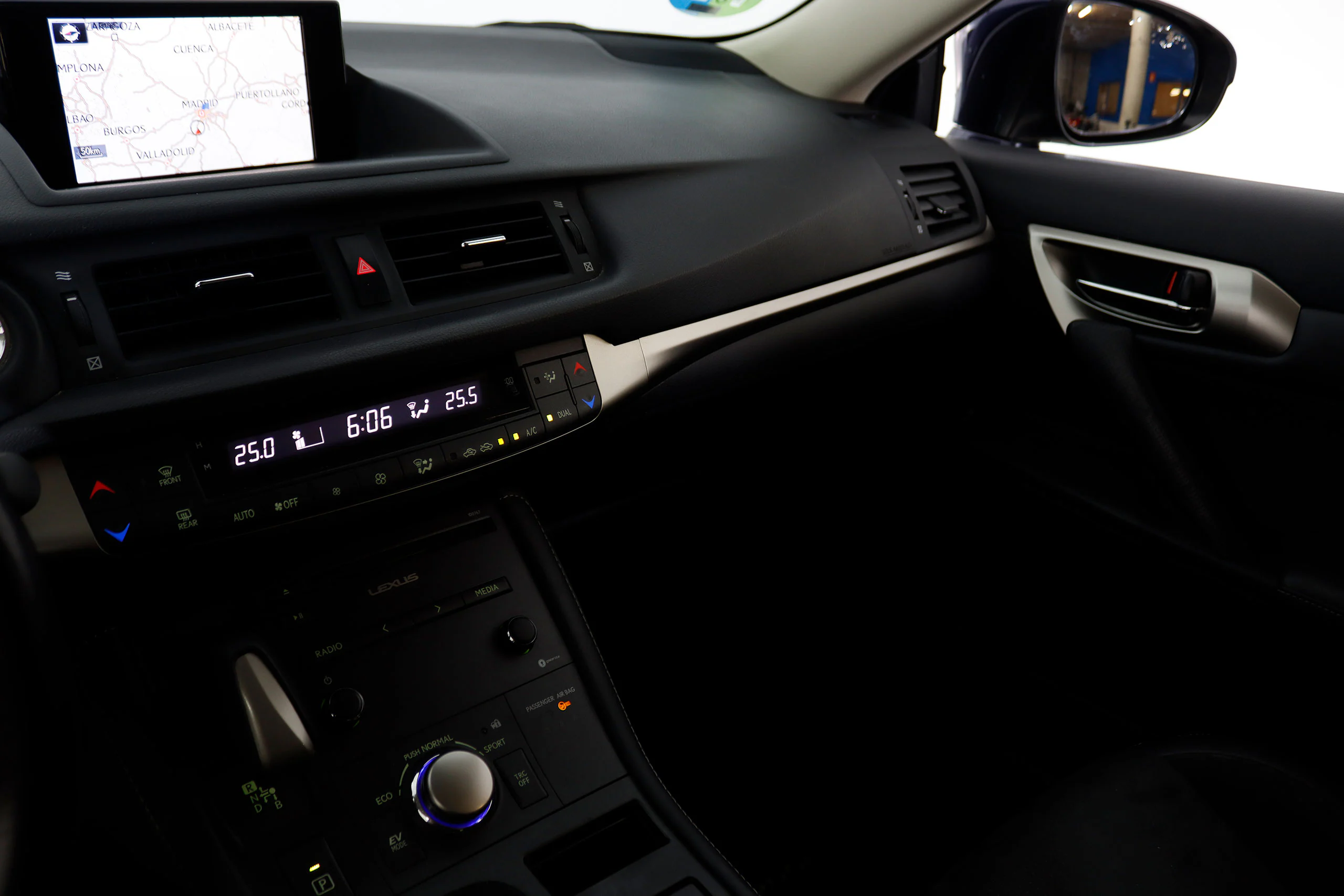 Lexus Ct 200h 1.8 Hybrid 100cv Executive Auto 5P # NAVY, FAROS LED,CAMARA TRASERA - Foto 19