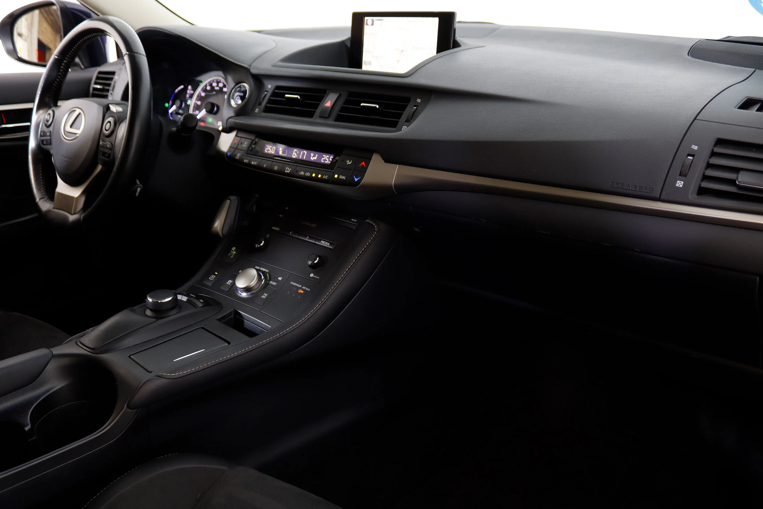 Lexus Ct 200h 1.8 Hybrid 100cv Executive Auto 5P # NAVY, FAROS LED,CAMARA TRASERA - Foto 18