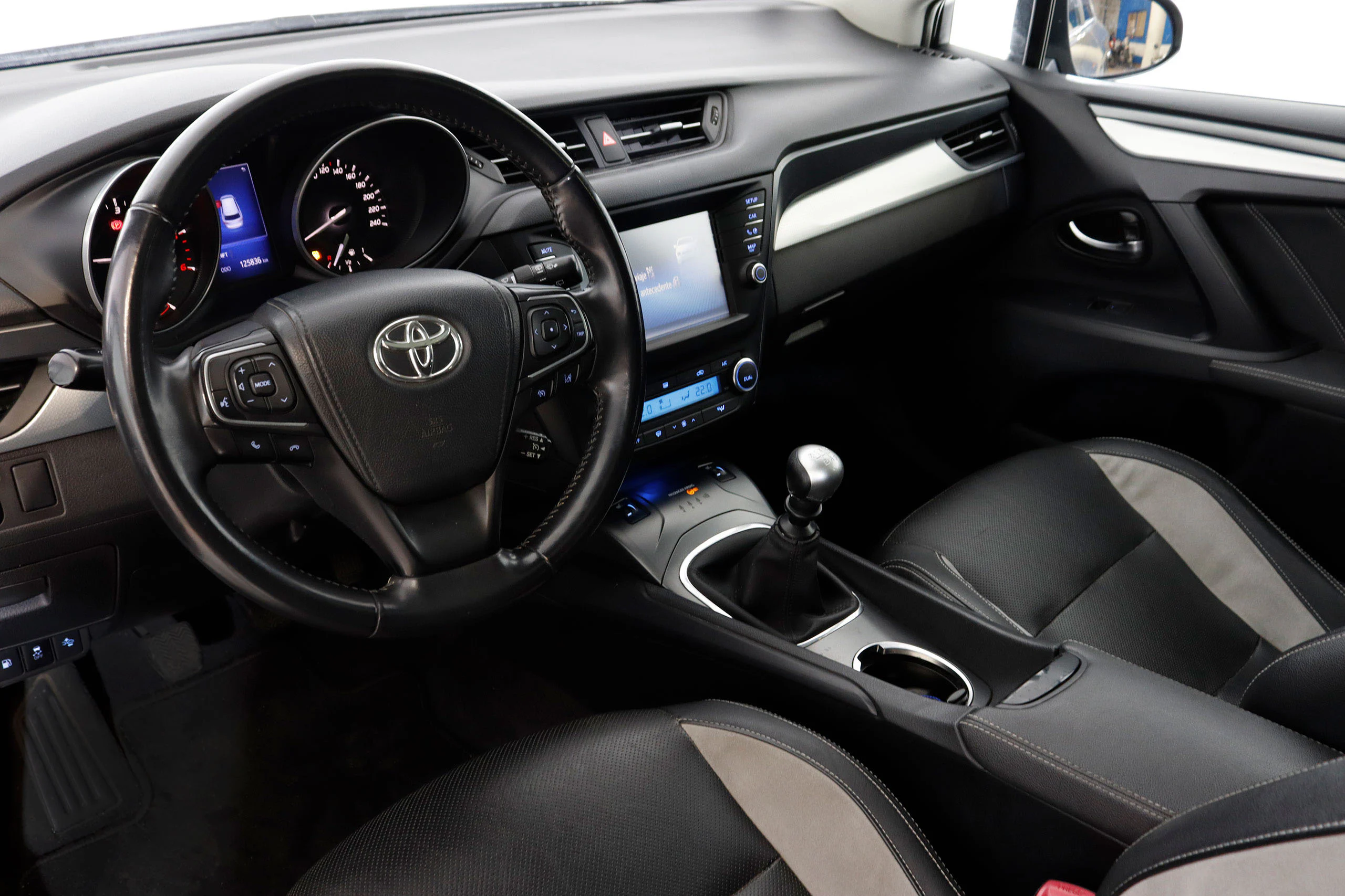 Toyota Avensis 2.0 TOURING SPORTS D4-D Dynamic 143cv 5P S/S # FAROS LED, TECHO PANORAMICO - Foto 18