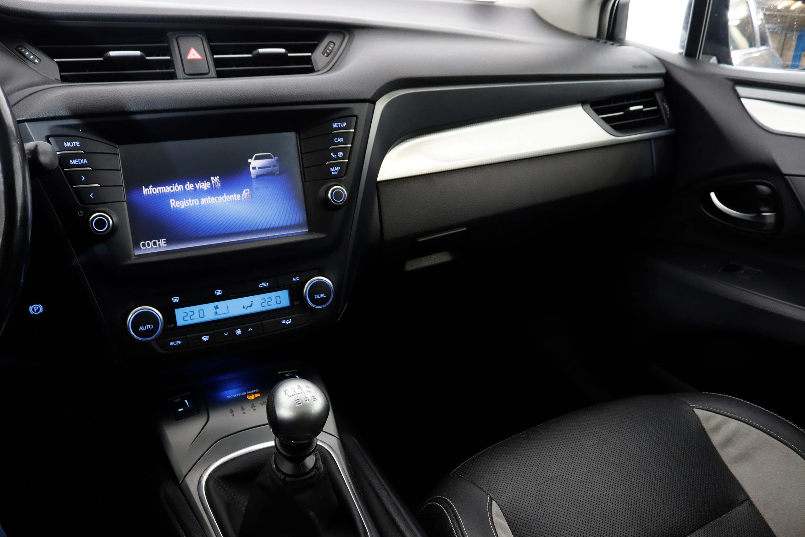 Toyota Avensis 2.0 TOURING SPORTS D4-D Dynamic 143cv 5P S/S # FAROS LED, TECHO PANORAMICO - Foto 22