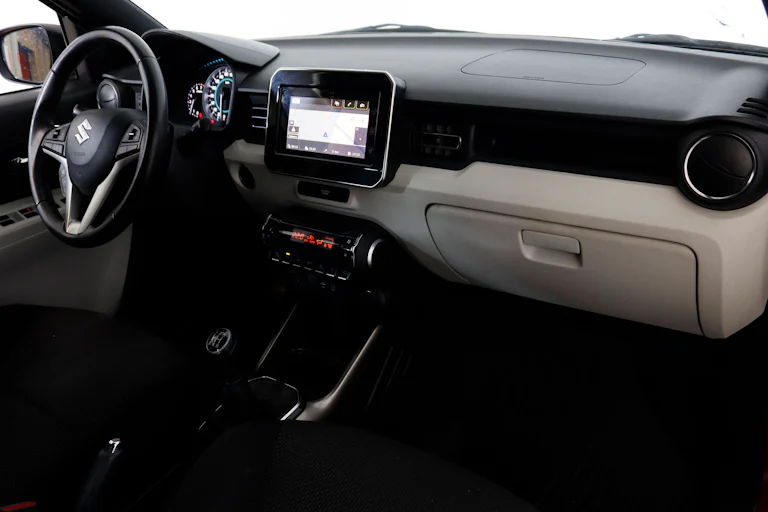 Suzuki Ignis 1.2 DualJet Privilege 90cv 5P # NAVY,CAMARA TRASERA,FAROS LED foto 13
