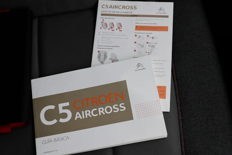 Citroen C5 Aircross 1.2 PureTech Shine 130cv 5P S/S # NAVY, FAROS LED foto 29
