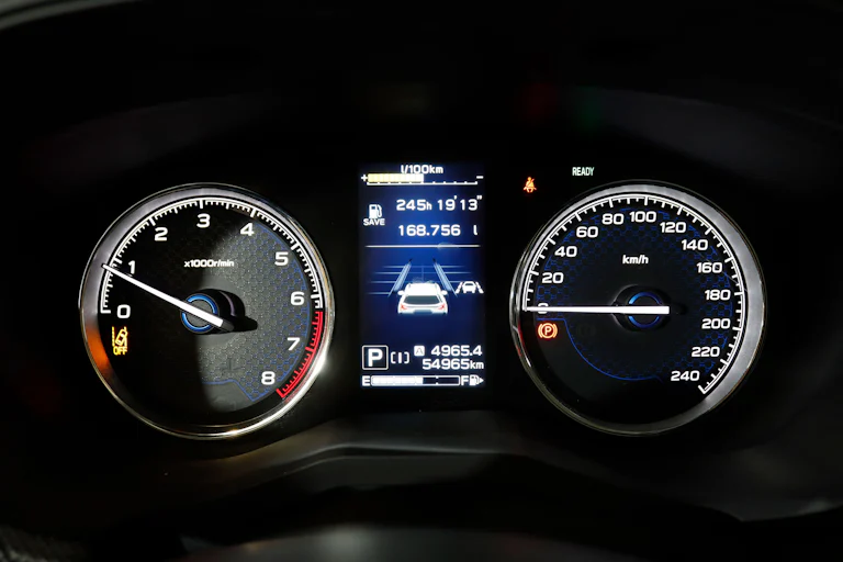 Subaru Forester 2.0i Hybrid CVT Executive 4WD 150cv Auto 5P # FAROS LED foto 17