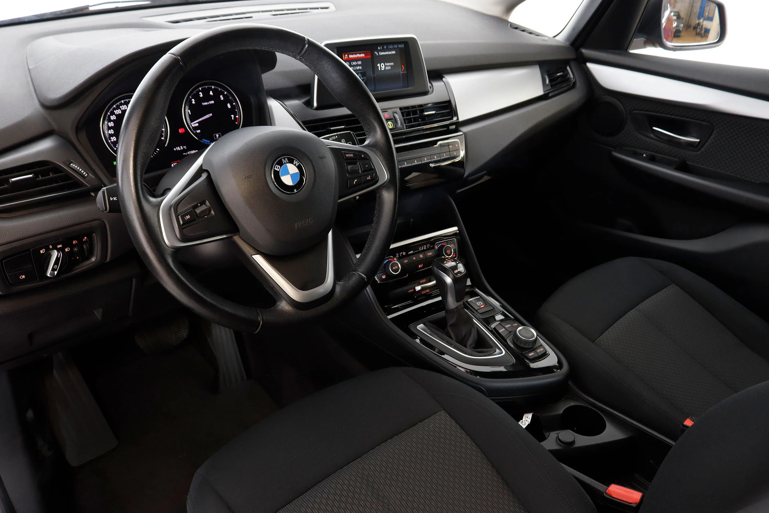 BMW 225 Iperformance Hibrido Encufable Auto 224cv 5P S/S # IVA DEDUCIBLE - Foto 17