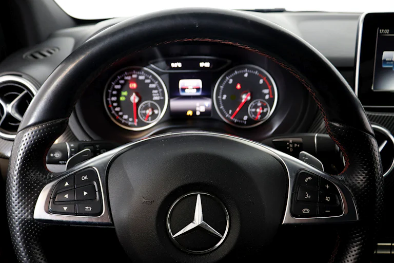 Mercedes-benz B 200 D 7G DCT AMG Pack Sport 136cv Auto 5P S/S # IVA DEDUCIBLE, FAROS LED foto 13
