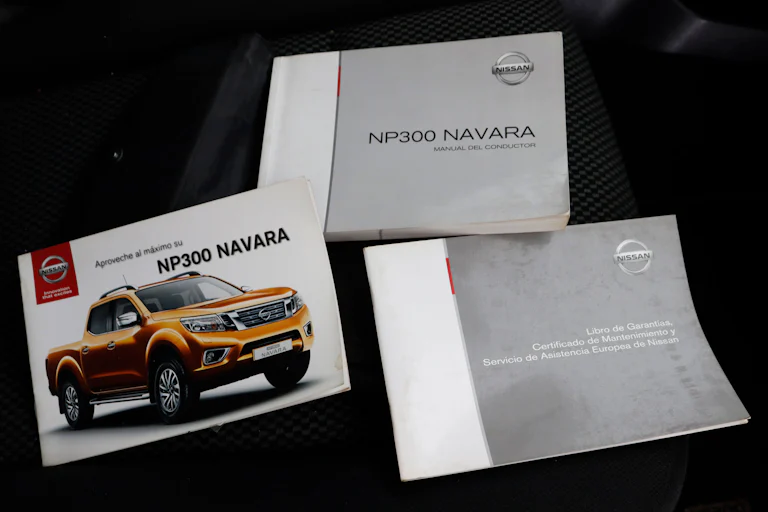 Nissan Navara 2.3 DCI Doble Cabina 4X4 163cv 4P # BOLA REMOLQUE foto 22