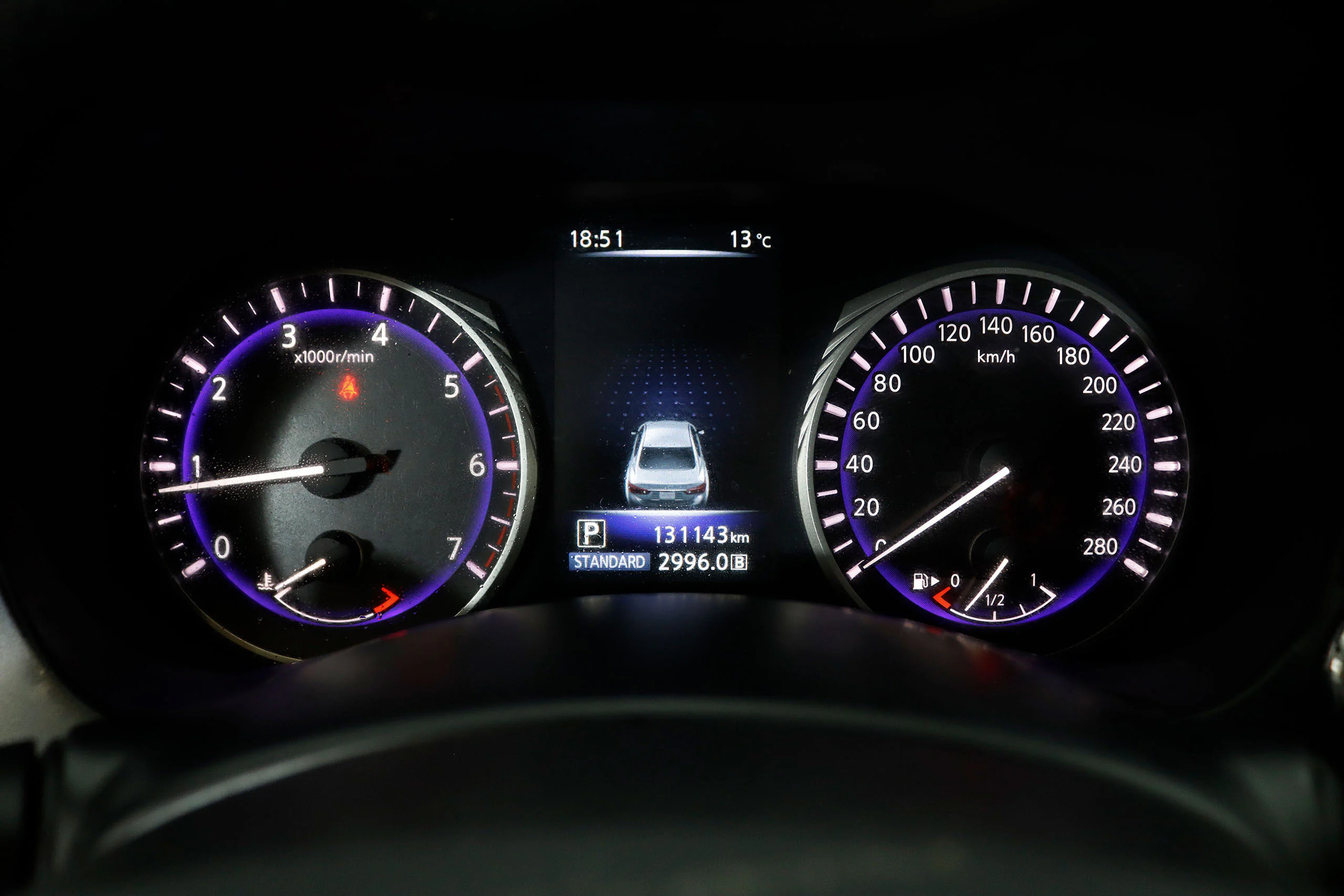 Infiniti Q50 2.2 D 170cv Auto 4P S/S # NAVY, CUERO, FAROS LED - Foto 10