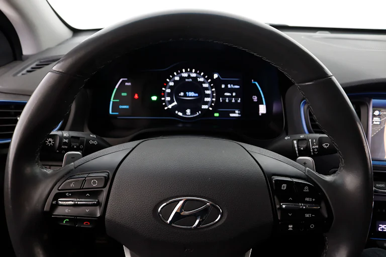 Hyundai Ioniq 1.6 GDI PHEV Tecno DCT 141cv Auto 5P # IVA DEDUCIBLE, NAVY, FAROS LED foto 18