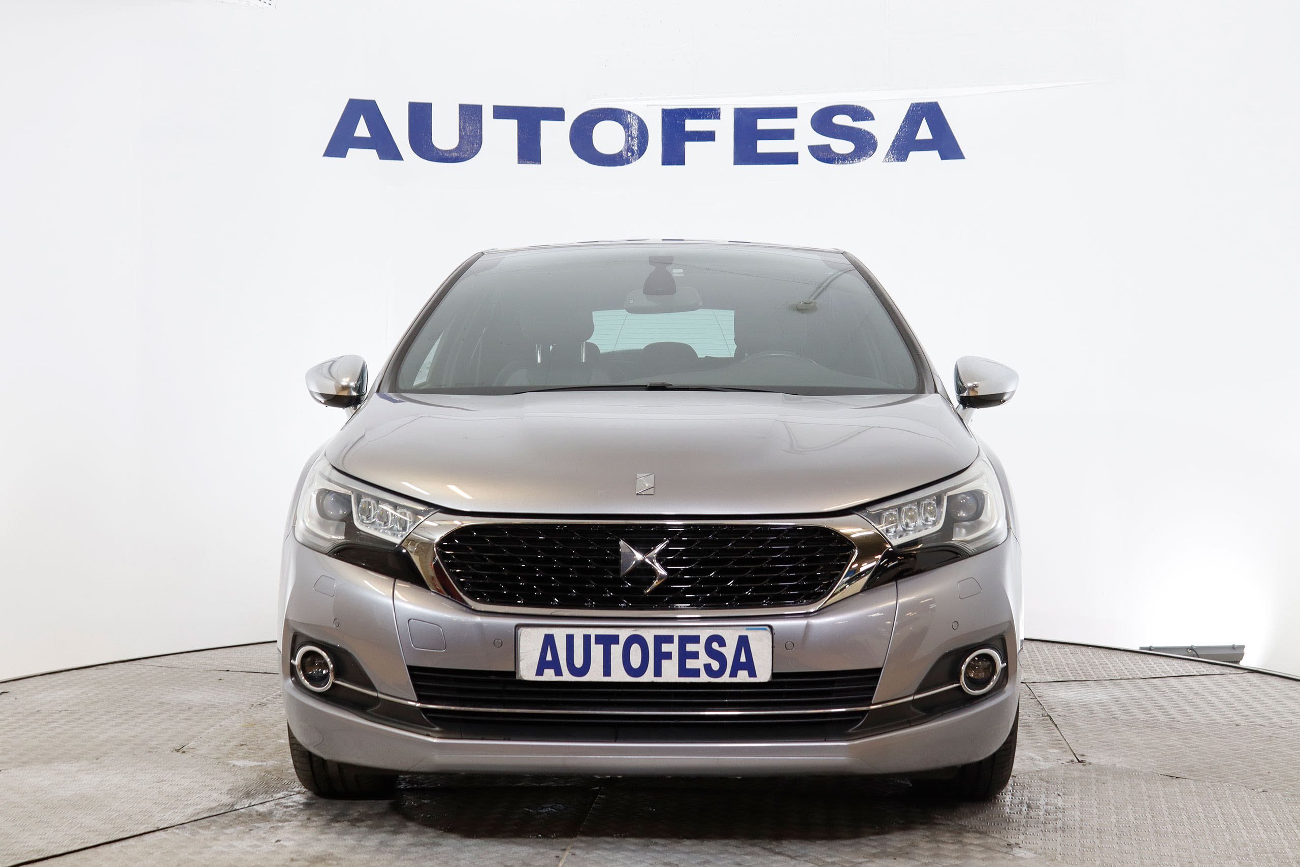 DS DS 4 1.2 PureTech Chic 130cv 5P S/S # NAVY, BIXENON foto 2