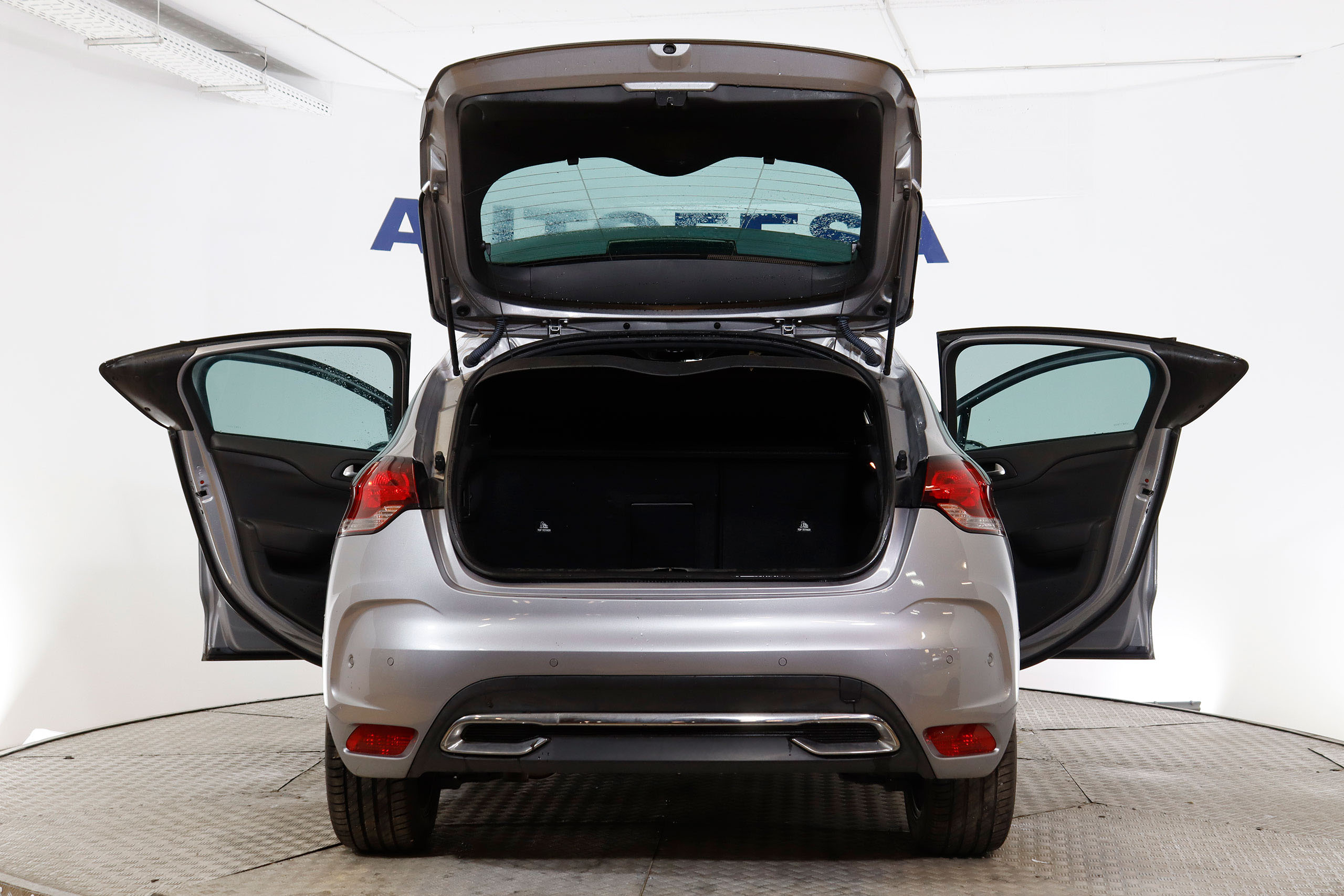 DS DS 4 1.2 PureTech Chic 130cv 5P S/S # NAVY, BIXENON foto 11