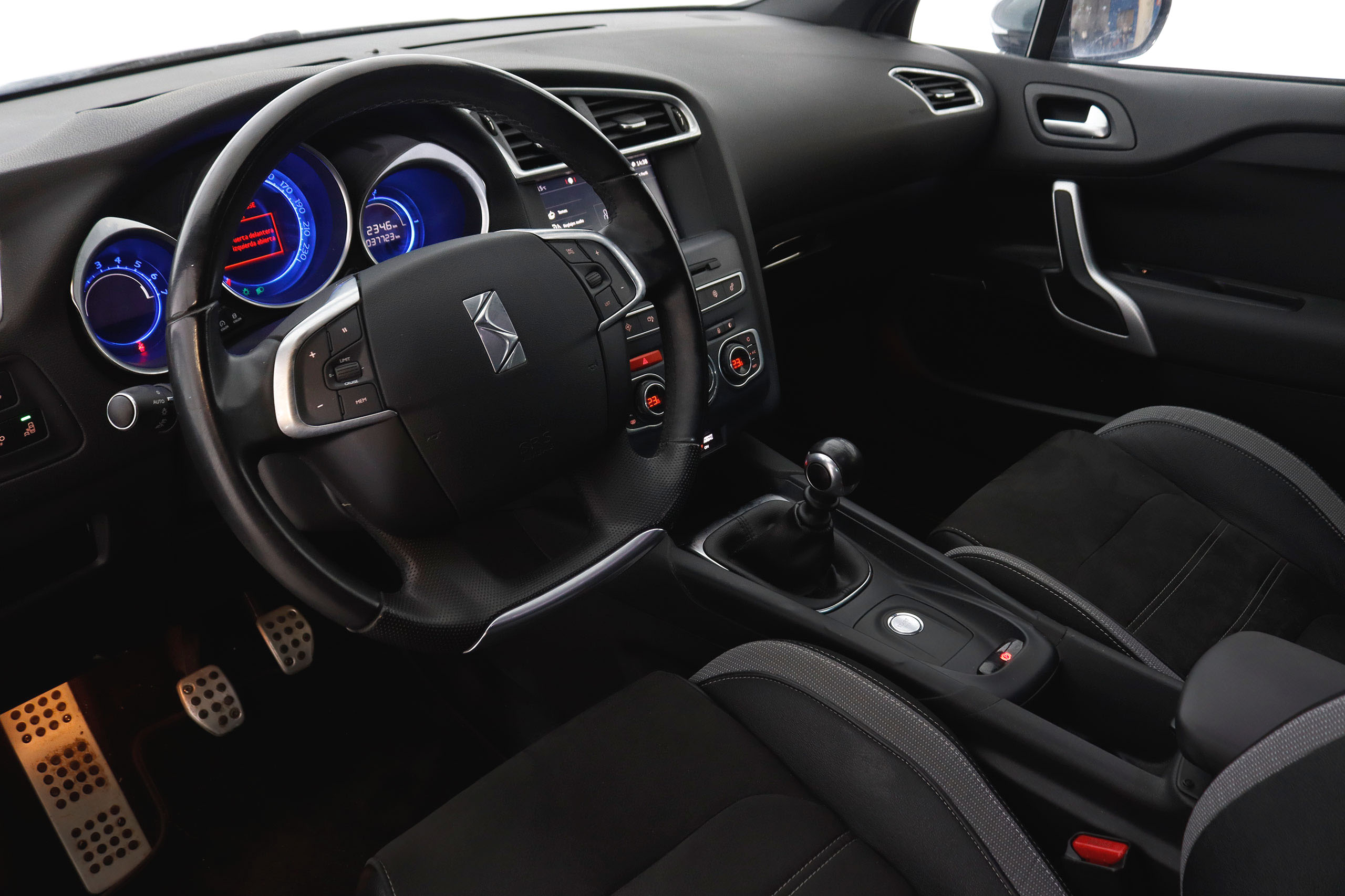 DS DS 4 1.2 PureTech Chic 130cv 5P S/S # NAVY, BIXENON foto 13