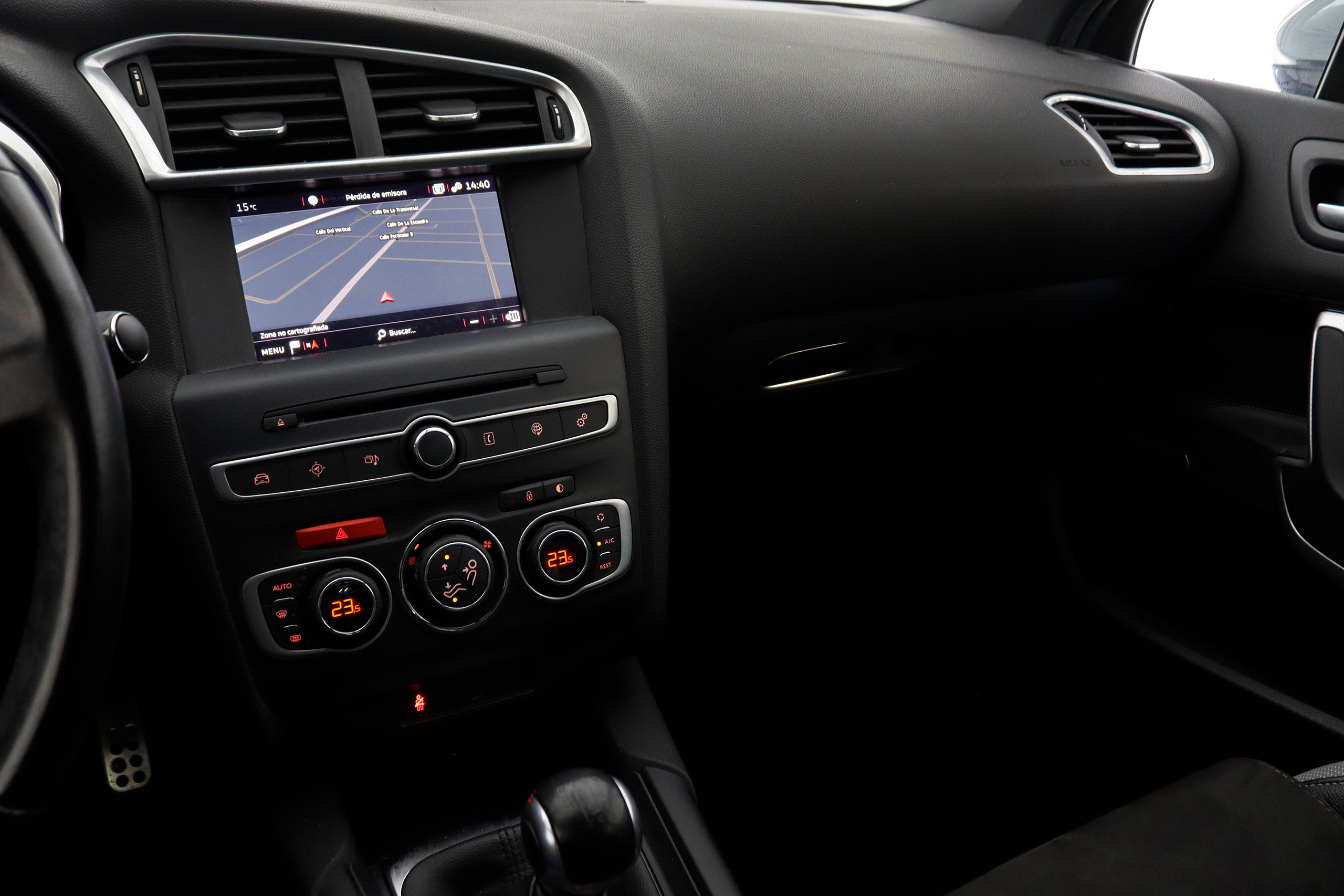 DS DS 4 1.2 PureTech Chic 130cv 5P S/S # NAVY, BIXENON foto 19