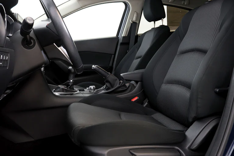Mazda 3 2.2 DE Luxury 150cv 5P S/S # NAVY, BIXENON foto 19