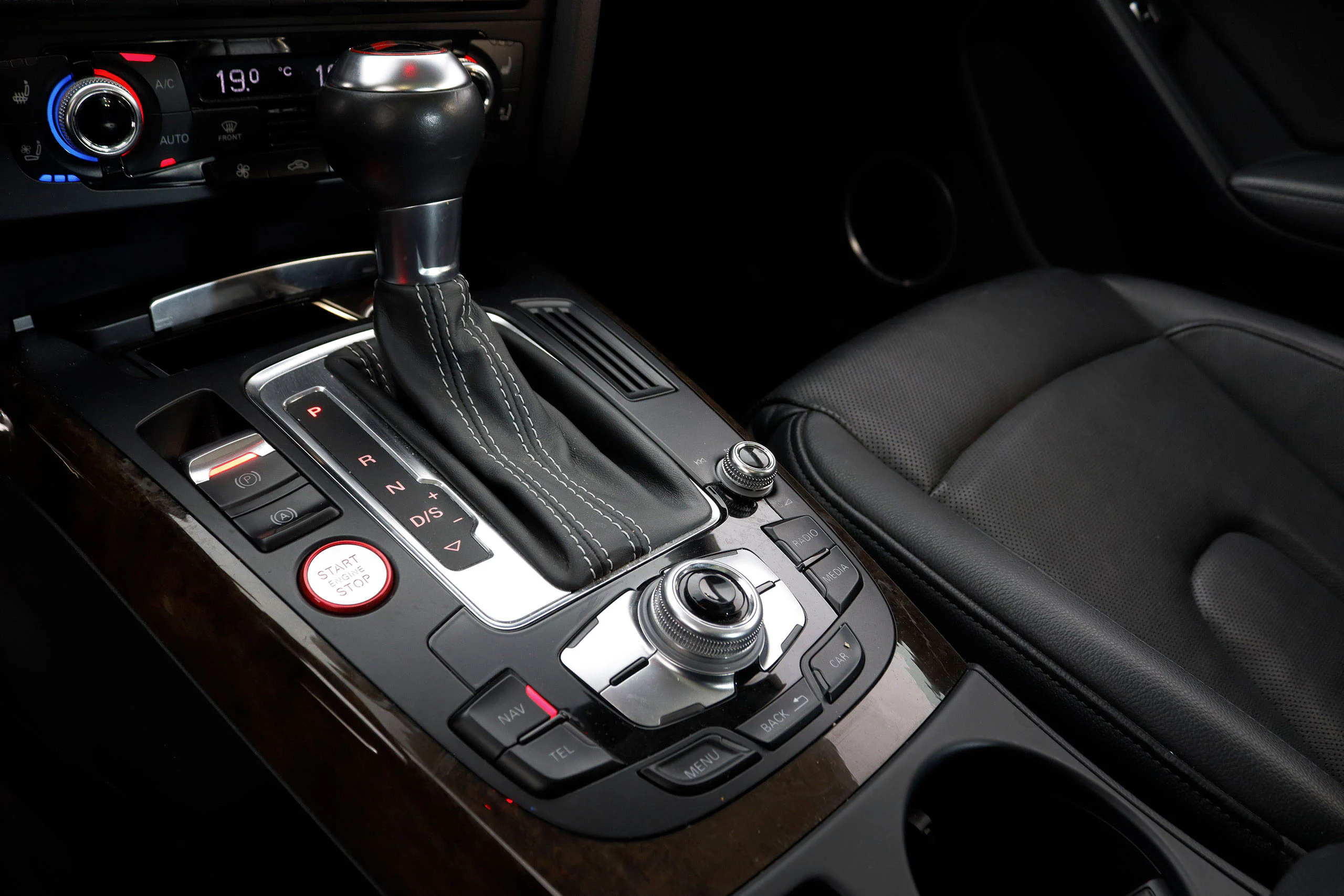 Audi S5 3.0 TFSI Quattro 333cv Auto 2P S/S # NAVY, CUERO, TECHO ELECTRICO, BIXENON - Foto 23