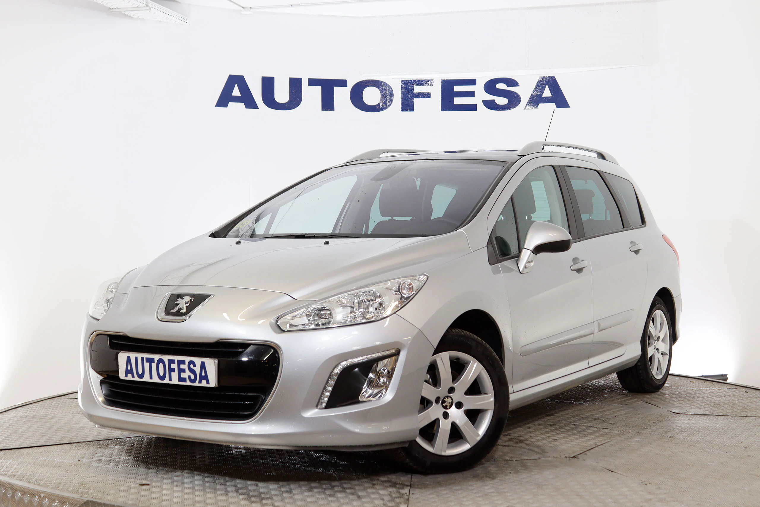 Peugeot 308 1.6 E-HDI Active Pack 150cv 5P S/S # TECHO PANORAMICO - Foto 1