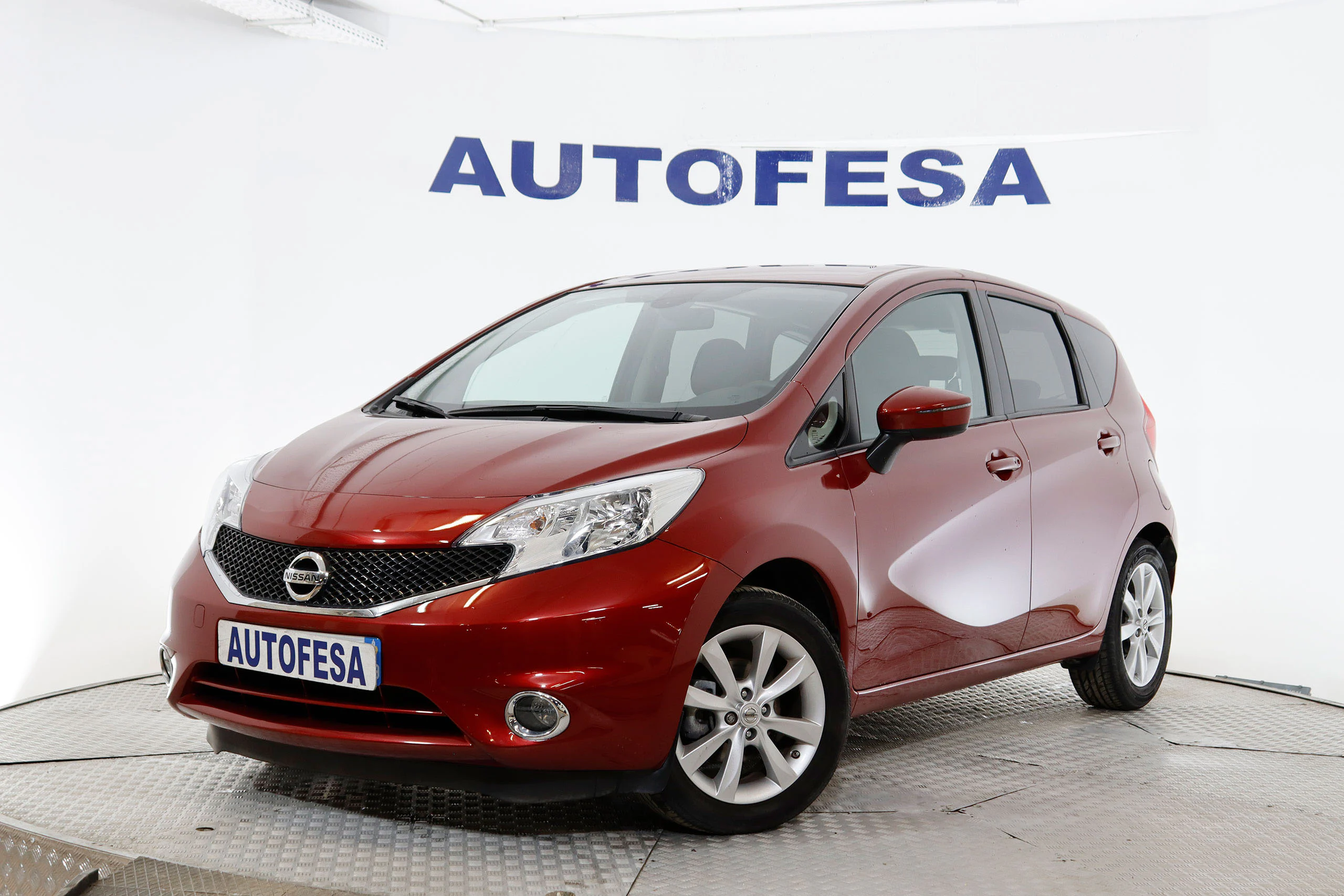 Nissan Note 1.2 DIG-S N-Connecta Auto 5P S/S # NAVY - Foto 1