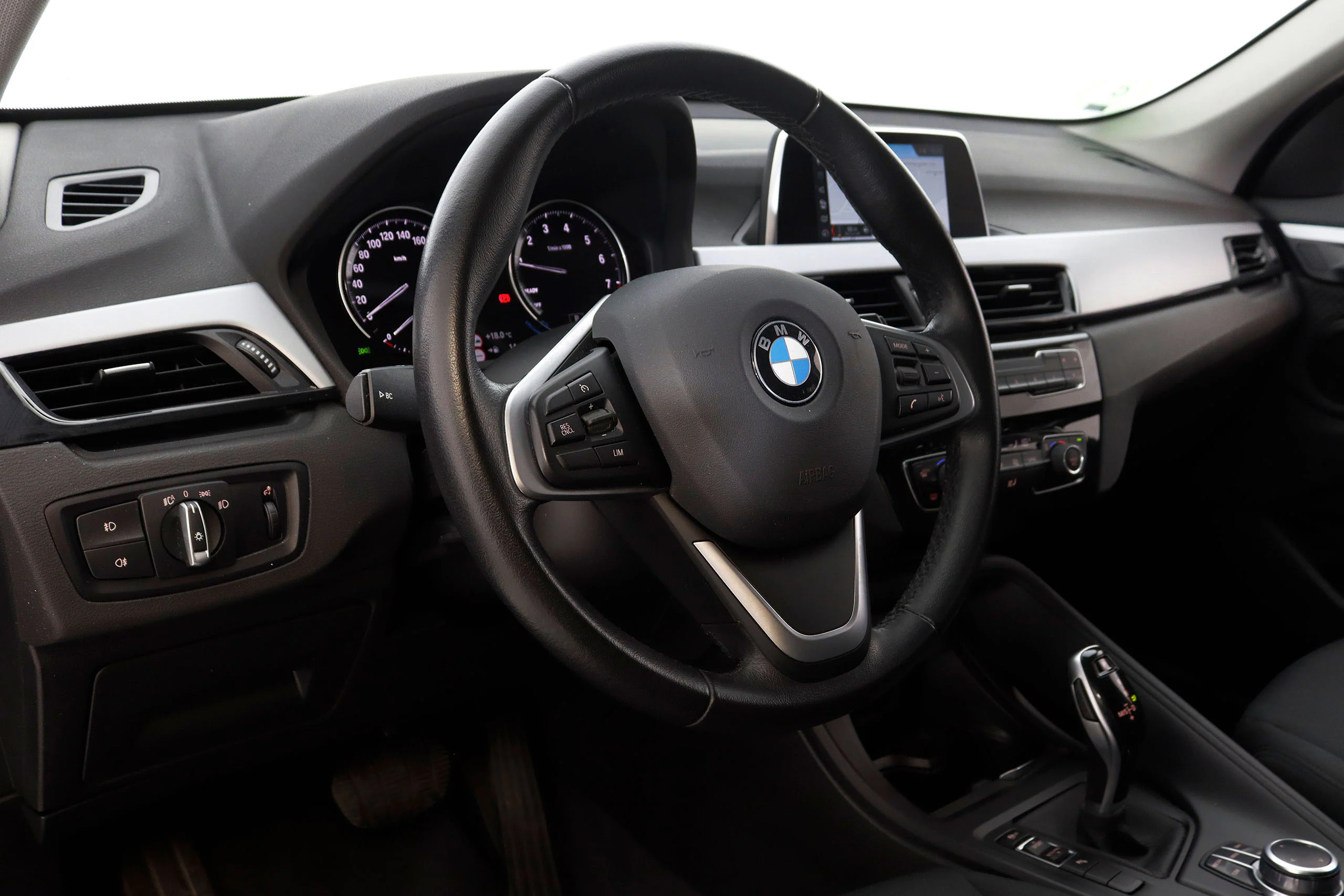BMW X1 S-Drive 2.0I 192 Auto 5P S/S # NAVY, FAROS LED - Foto 13