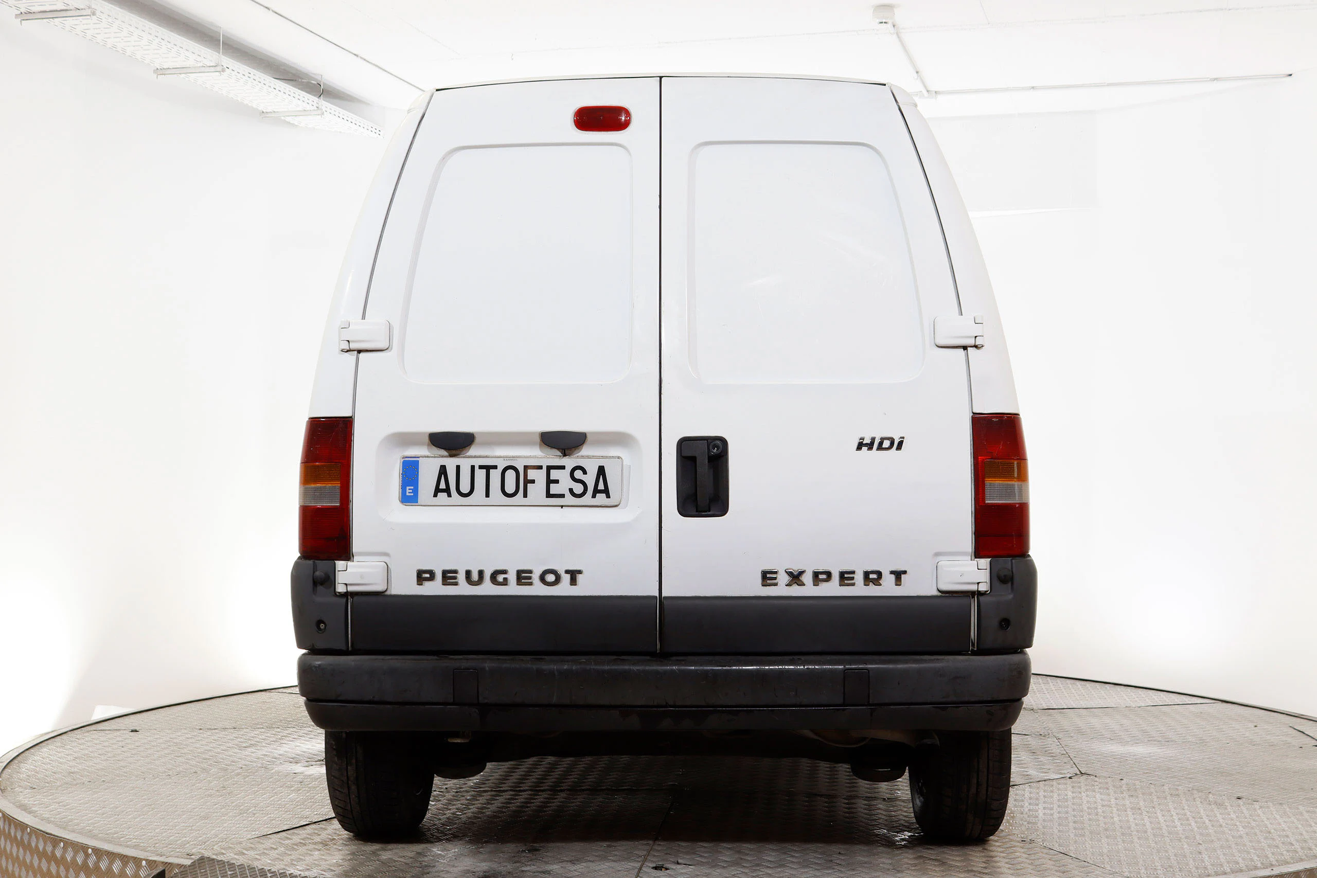 Peugeot Expert 2.0 HDI Furgo Largo 110cv 4P # IVA DEDUCIBLE - Foto 6