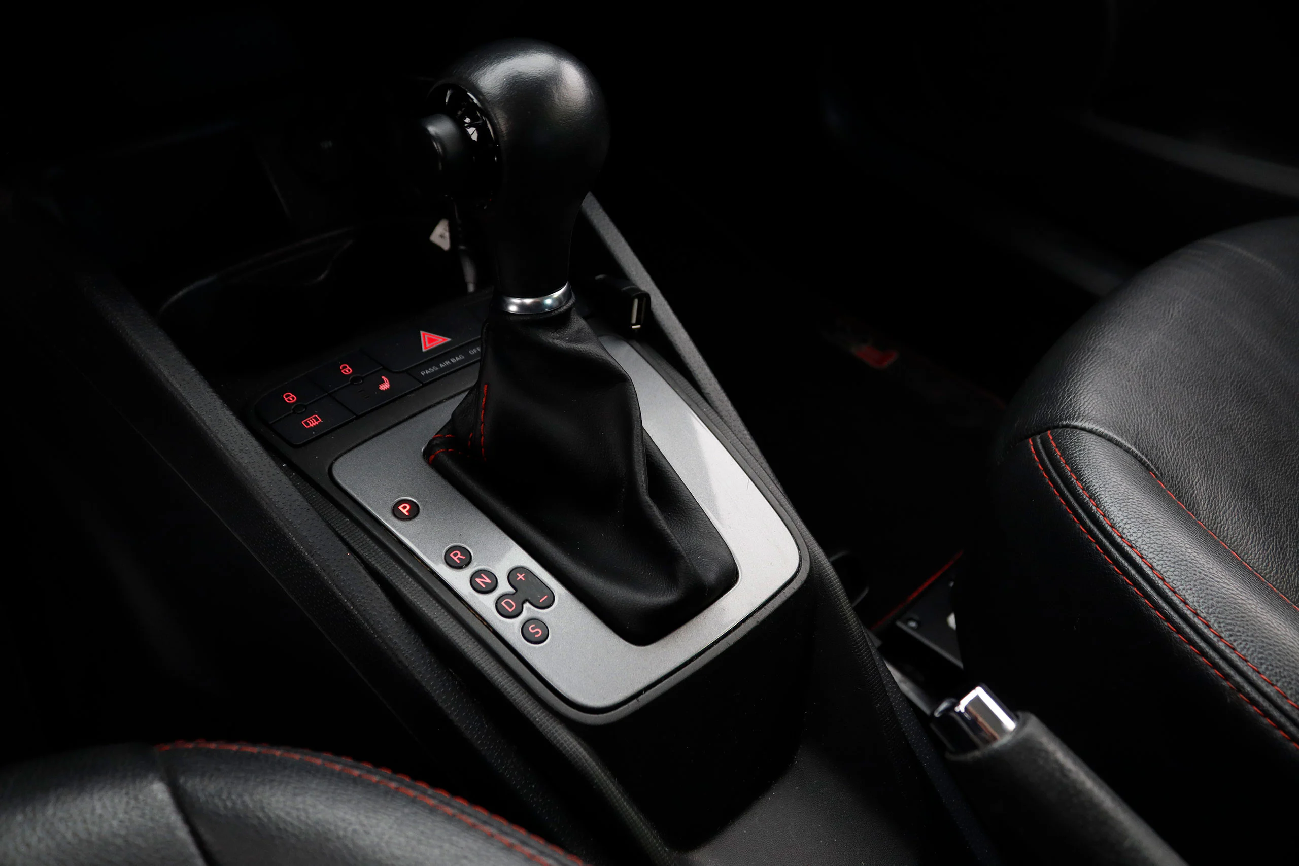Seat Ibiza ST 1.4 FR 150cv DSG 5P # NAVY, CUERO, BIXENON - Foto 19