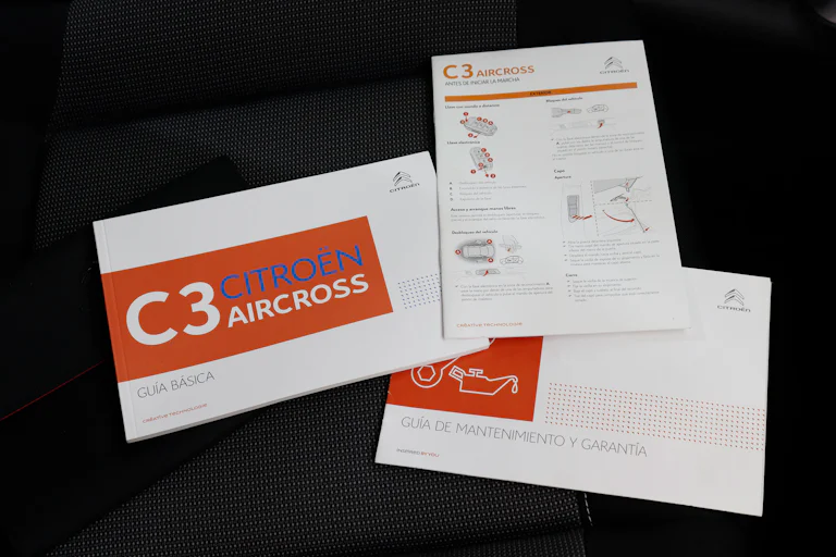 Citroen C3 Aircross 1.5 HDI Shine SUV 120cv EAT6 5P S/S # NAVY foto 26