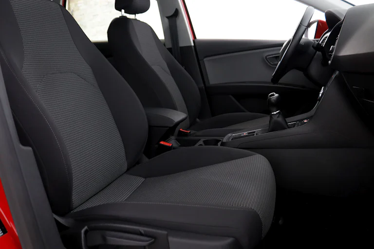 Seat Leon ST 1.6 TDI Style 115cv 5P S/S # IVA DEDUCIBLE, PARKTRONIC foto 19