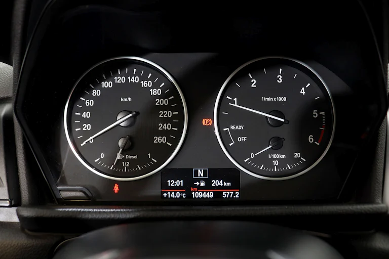 BMW 218 D Active Tourer 150cv 5P S/S # NAVY, FAROS LED, PARKTRONIC foto 17