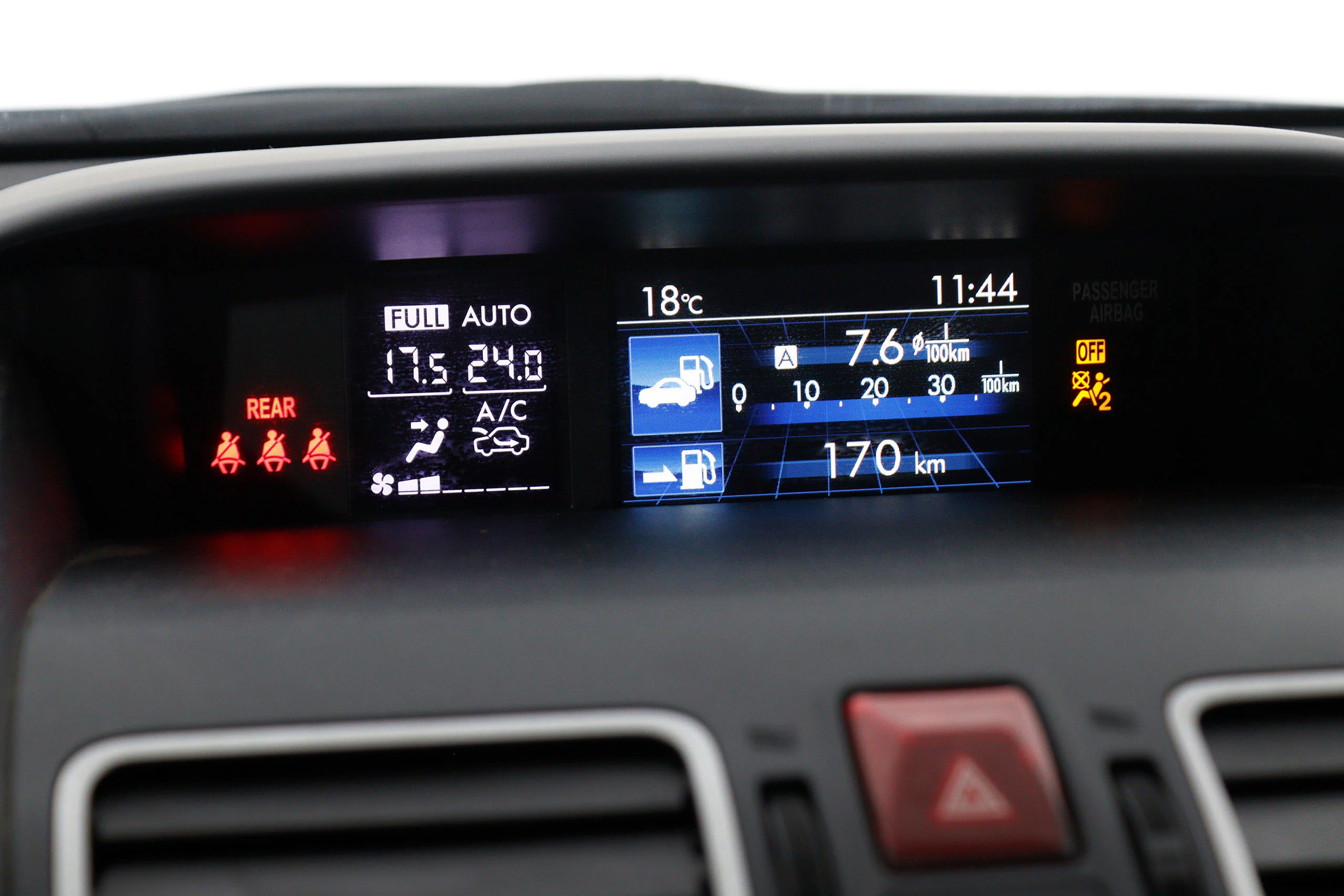 Subaru Xv 2.0 i Sport Plus 150cv Auto 5P S/S # NAVY, XENON - Foto 19