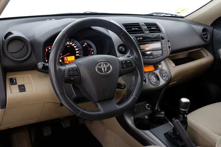 Toyota Rav 4 2.2 D-4D Advance 4WD 150cv 5P # TECHO ELECTRICO foto 15