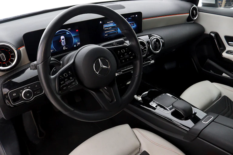 Mercedes-benz A 180 D Style 116cv 7G-DCT 5P S/S # IVA DEDUCIBLE, NAVY, FAROS LED, PARKTRONIC foto 14