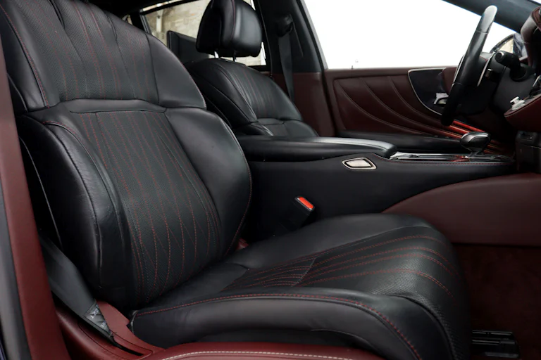Lexus LS 500H 3.5 Luxury Art Wood 359cv Auto 5P # IVA DEDUCIBLE, NAVY, TECHO ELECTRICO, FAROS LED, CAMARA 360 foto 26