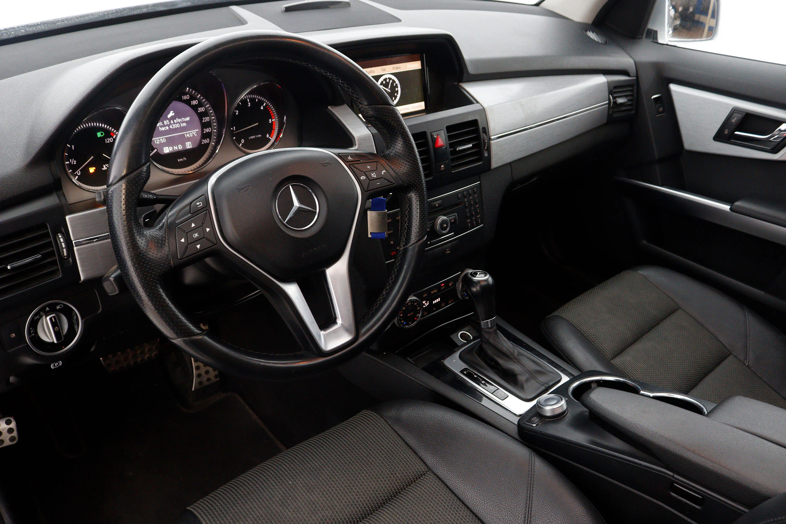 Mercedes-benz GLK 250 CDI 4Matic AMG Line 204cv Auto 5P # NAVY, TECHO ELECTRICO PANORAMICO, BIXENON - Foto 15