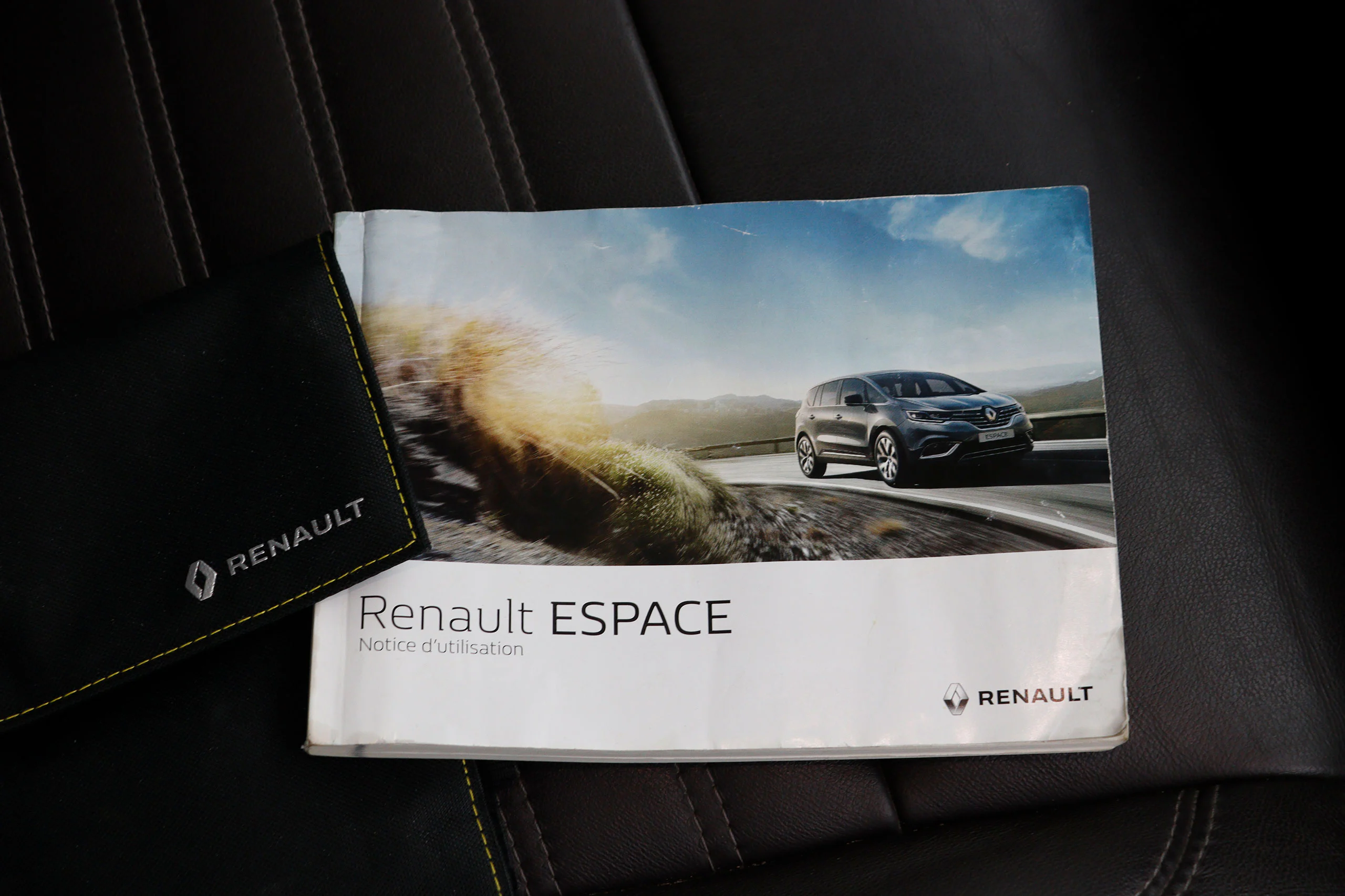 Renault Espace 1.6 DCI Intens 160cv Auto 5P 7 Plazas # NAVY, CUERO, TECHO PANORAMICO, FAROS LED - Foto 29