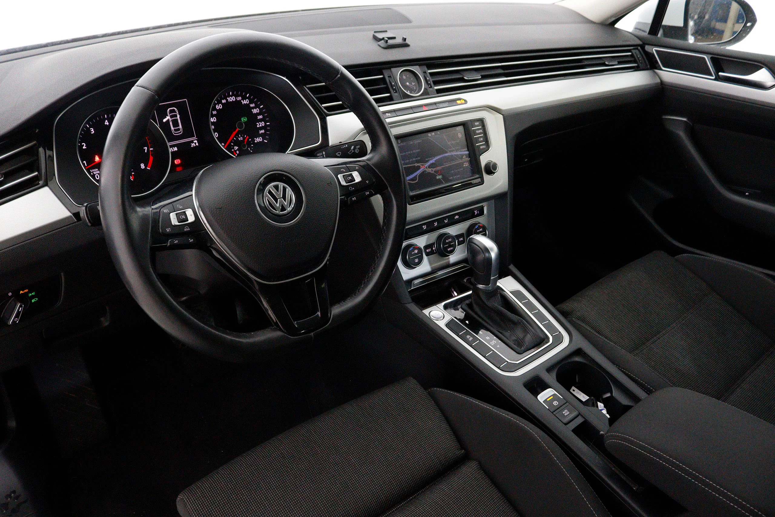 Volkswagen Passat 1.4 TSI Advance 150cv DSG 5P S/S # NAVY, BIXENON, PARKTRONIC - Foto 14