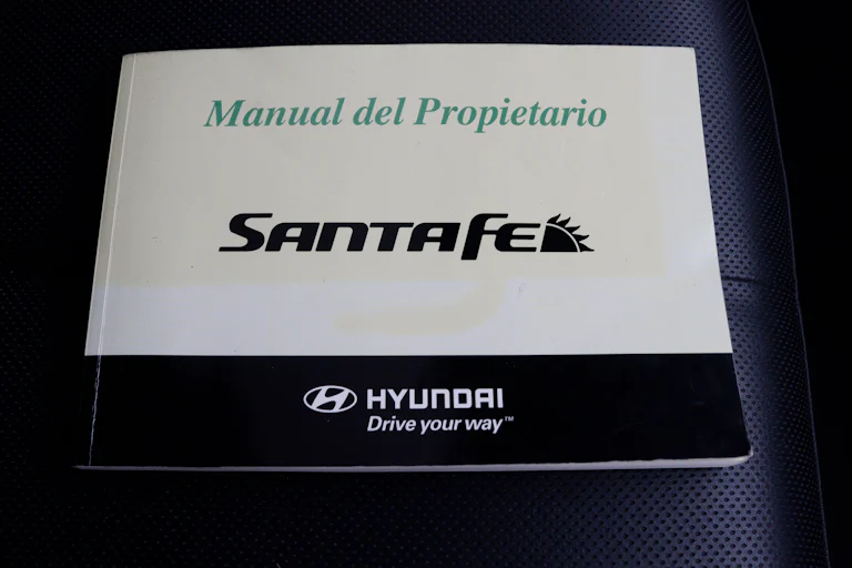 Hyundai Santa Fe 2.2 VGT STYLE 4X4 150cv 5P # CUERO, TECHO ELECTRICO, BOLA REMOQLUE foto 23