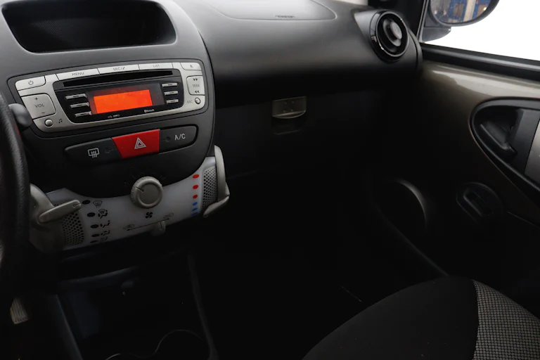 Toyota Aygo 1.0 VVT-I Active 68cv 5P # BLUETOOTH foto 17