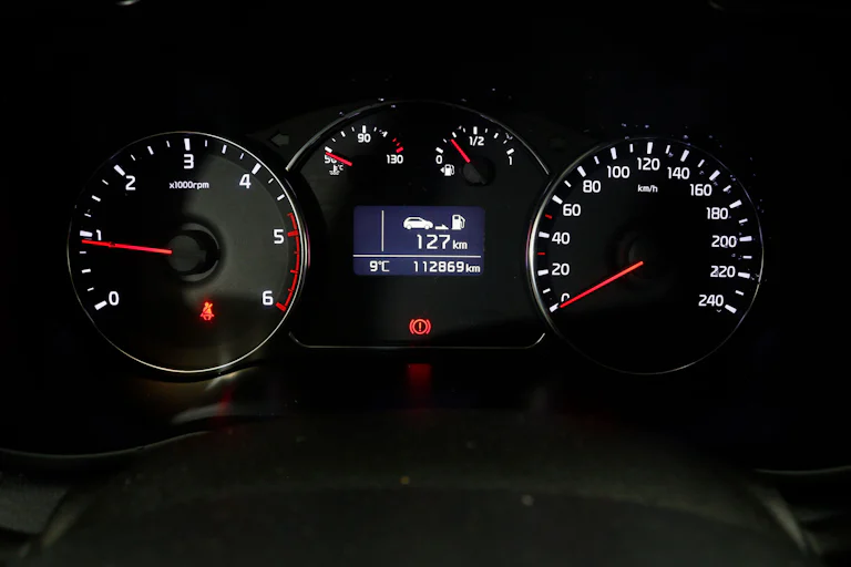 Kia Carens 1.7 CRDI Drive 115cv 5P S/S # FAROS LED, PARKTRONIC foto 17