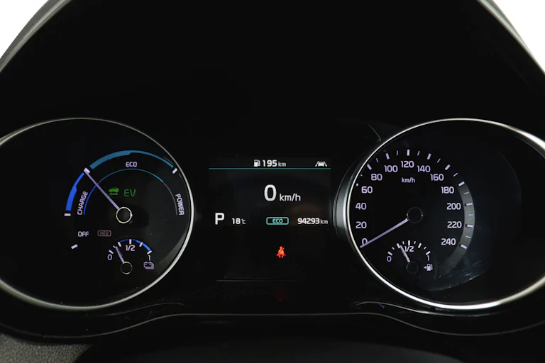 Kia XCEED 1.6 GDI PHEV e-Drive 141cv Auto 5P # IVA DEDUCIBLE, FAROS LED, PARKTRONIC foto 17
