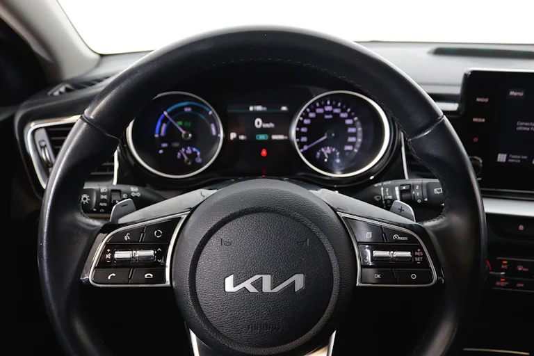 Kia XCEED 1.6 GDI PHEV e-Drive 141cv Auto 5P # IVA DEDUCIBLE, FAROS LED, PARKTRONIC foto 18