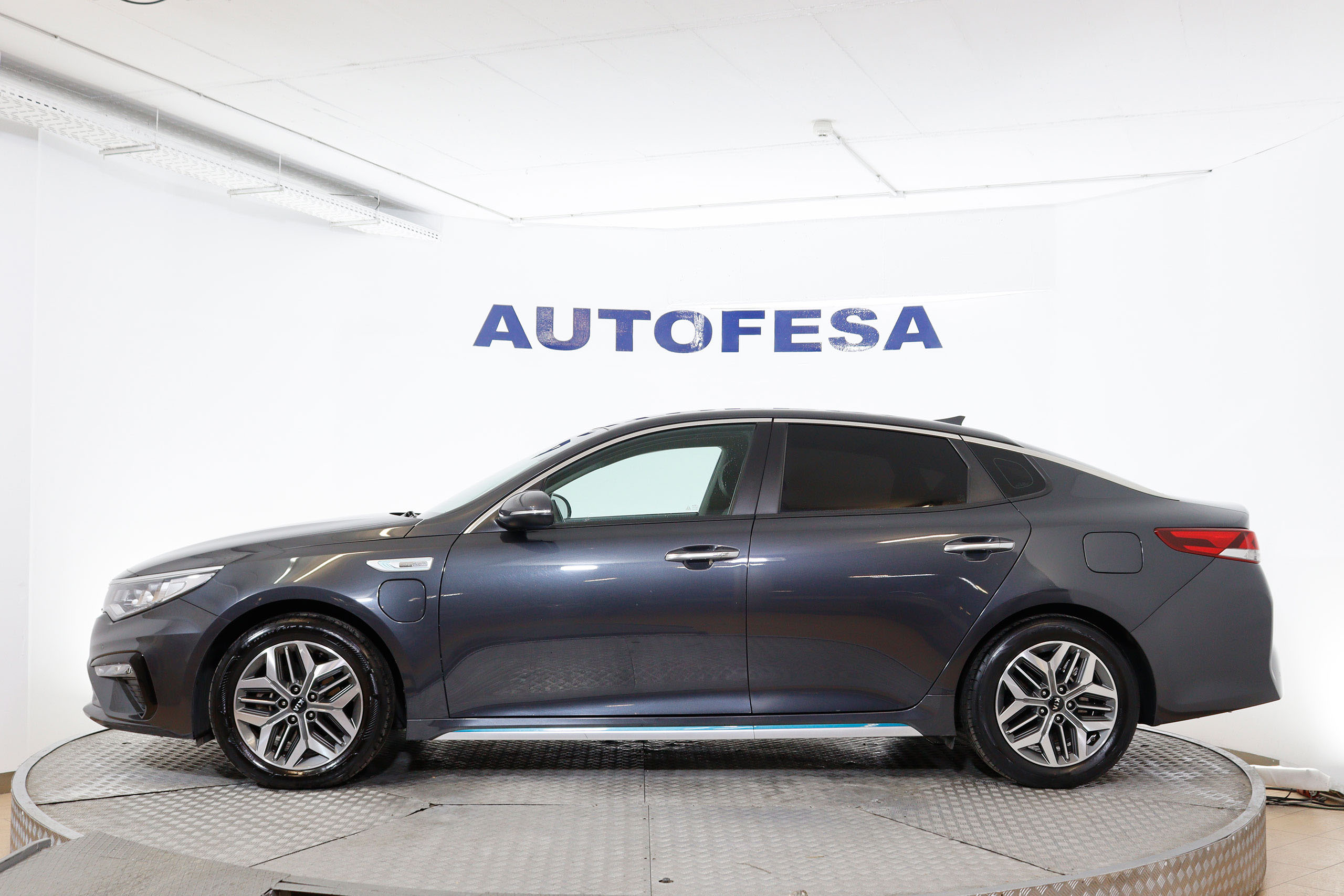 Kia Optima 2.0 GDI Hibrido Enchufable 205cv Auto 4P foto 5