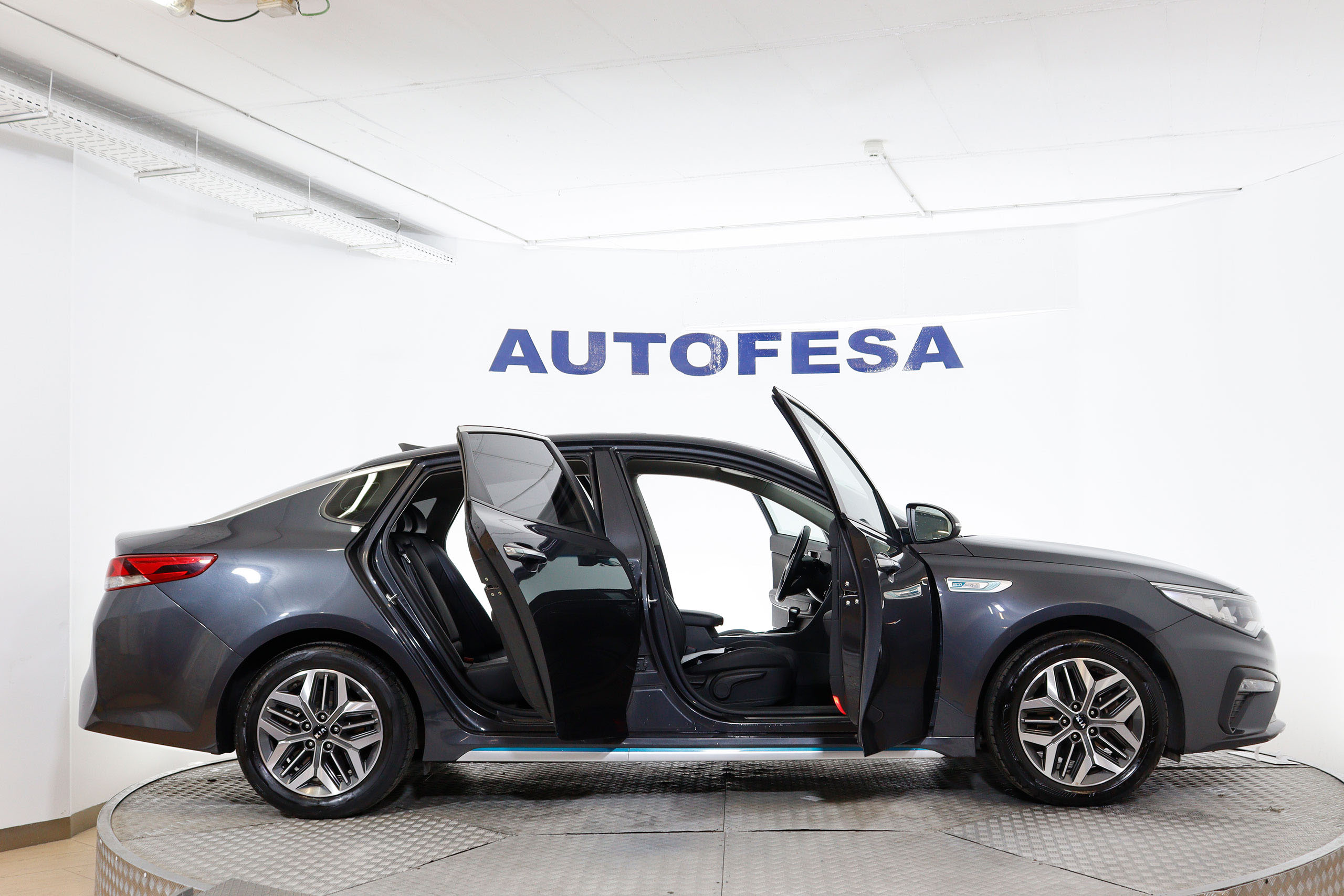 Kia Optima 2.0 GDI Hibrido Enchufable 205cv Auto 4P foto 11