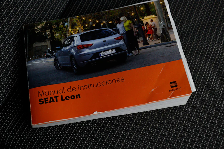 Seat Leon ST 1.5 TSI Style Edition 130cv 5P # IVA DEDUCIBLE, PARKTRONIC foto 23