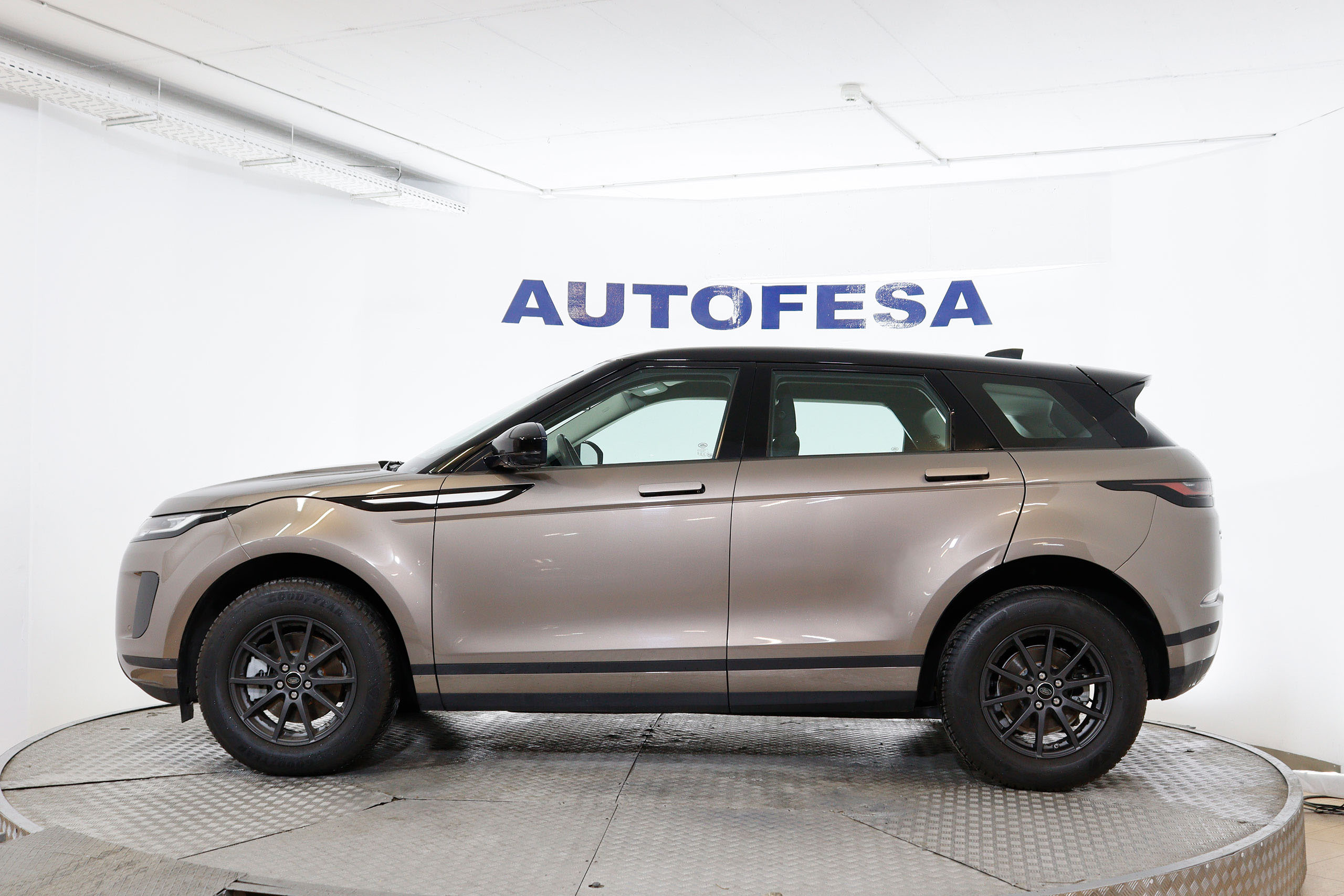 Land Rover Range Rover Evoque 2.0 P200 MHEV Micro Hibrido 4X4 200cv Auto 5P S/S # IVA DEDUCIBLE, FAROS LED, PARKTRONIC foto 5