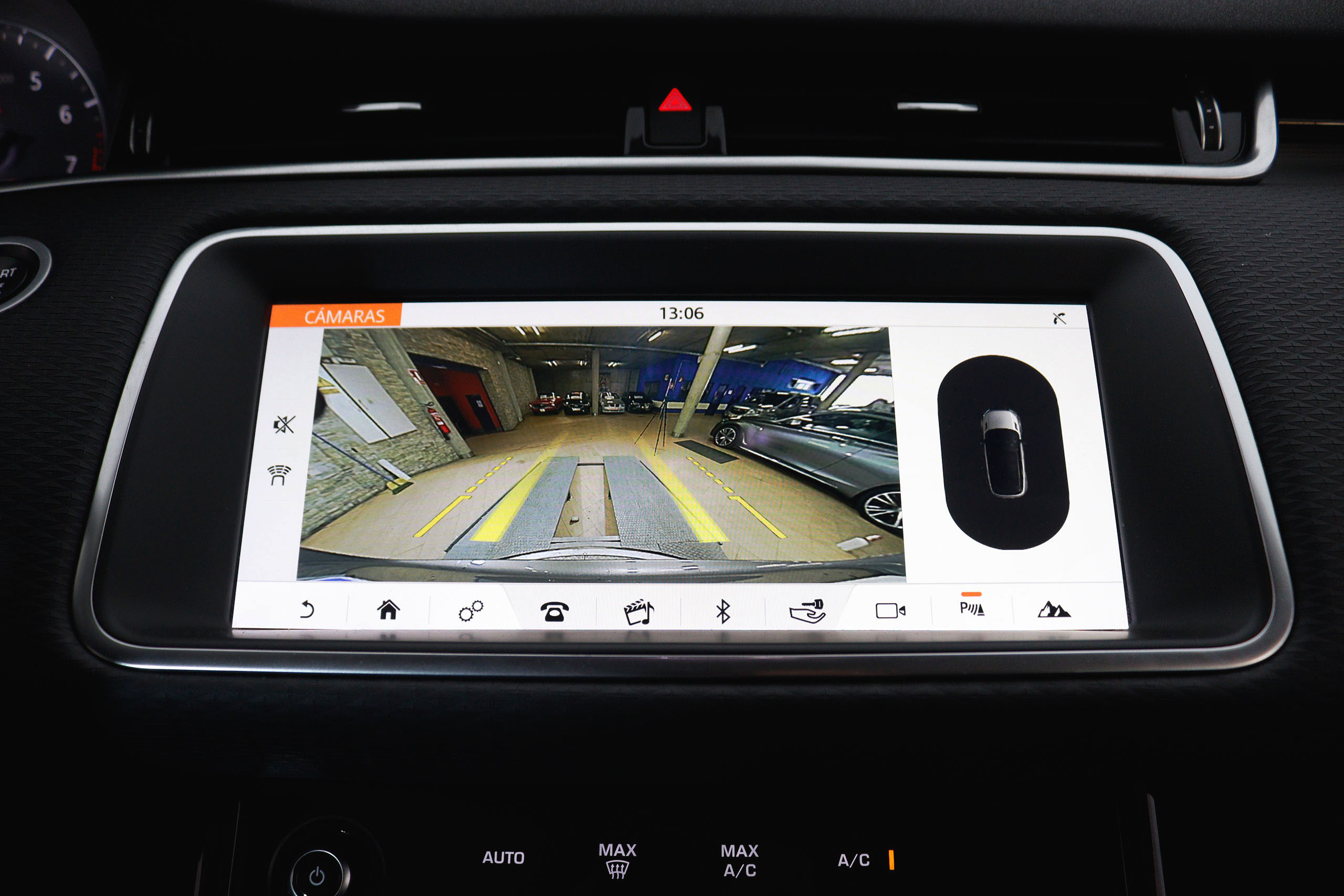 Land Rover Range Rover Evoque 2.0 P200 MHEV Micro Hibrido 4X4 200cv Auto 5P S/S # IVA DEDUCIBLE, FAROS LED, PARKTRONIC foto 18