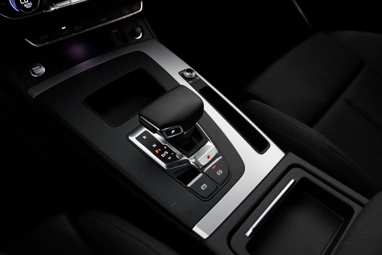 Audi Q5 2.0 50 TFSI S-Line e-Quattro Ultra 299cv Auto 5P # IVA DEDUCIBLE, NAVY, FAROS LED foto 23