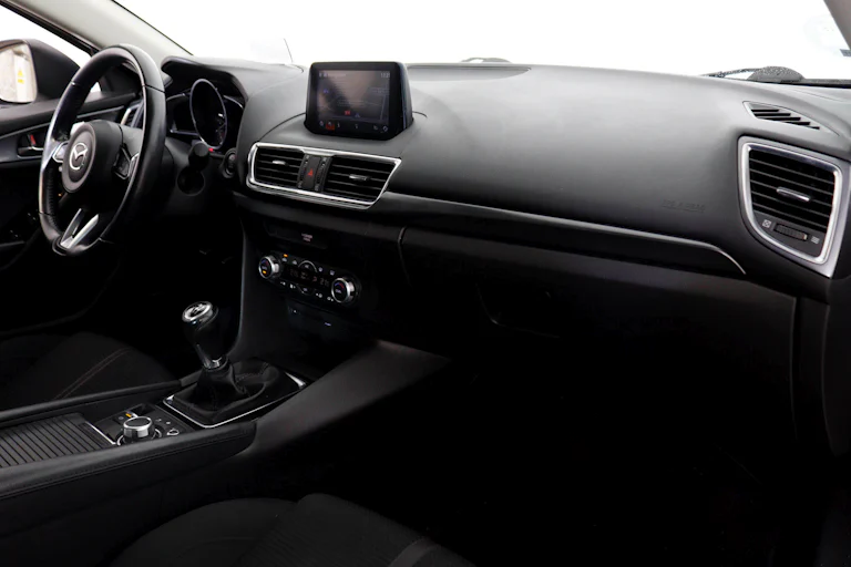 Mazda 3 Sedan 2.2 D 150 Zenith Navegador 150cv 4P # NAVY,HEAD UP DISPLAY,PARKTRONIC,CAMARA TRASERA,FAROS LED foto 15