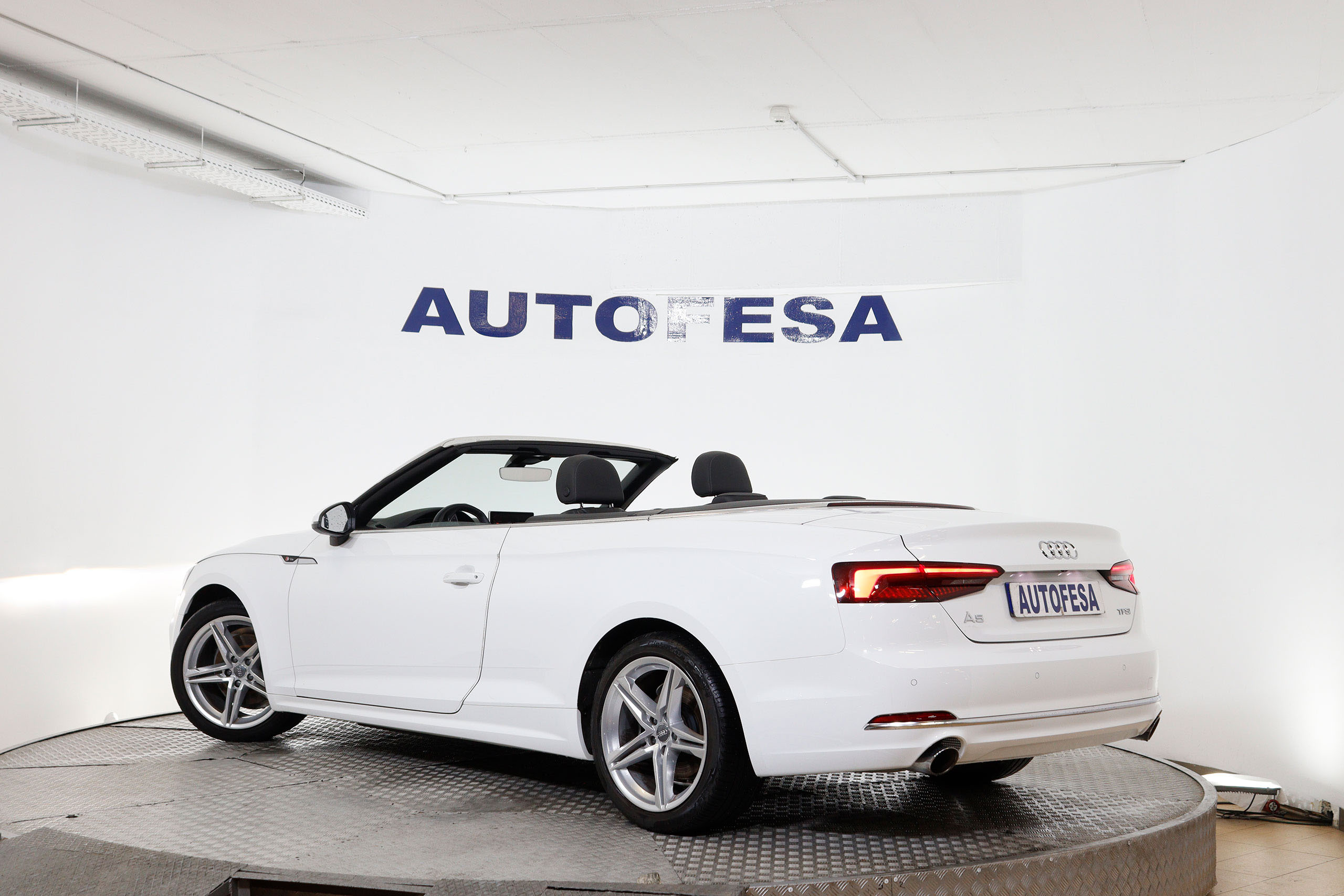 Audi A5 Cabrio 2.0 TFSI MHEV 190cv S-Tronic S-Line 2P S/S # NAVY, FAROS LED, PARKTRONIC foto 10