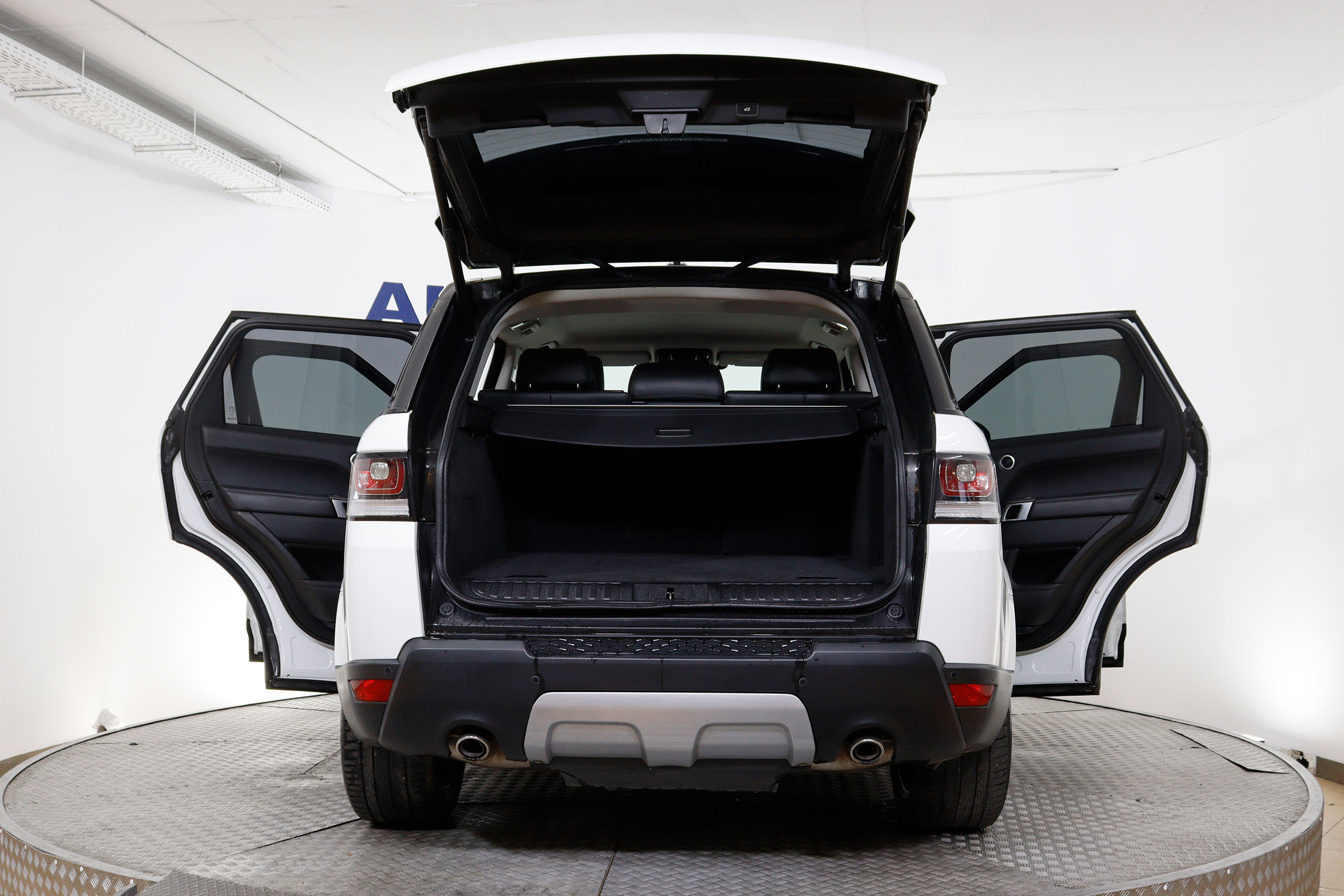 Land Rover Range Rover Sport 3.0L SDV6 Hybrid HSE 4X4 354cv Auto 5P S/S # NAVY, CUERO, PARKTRONIC foto 13