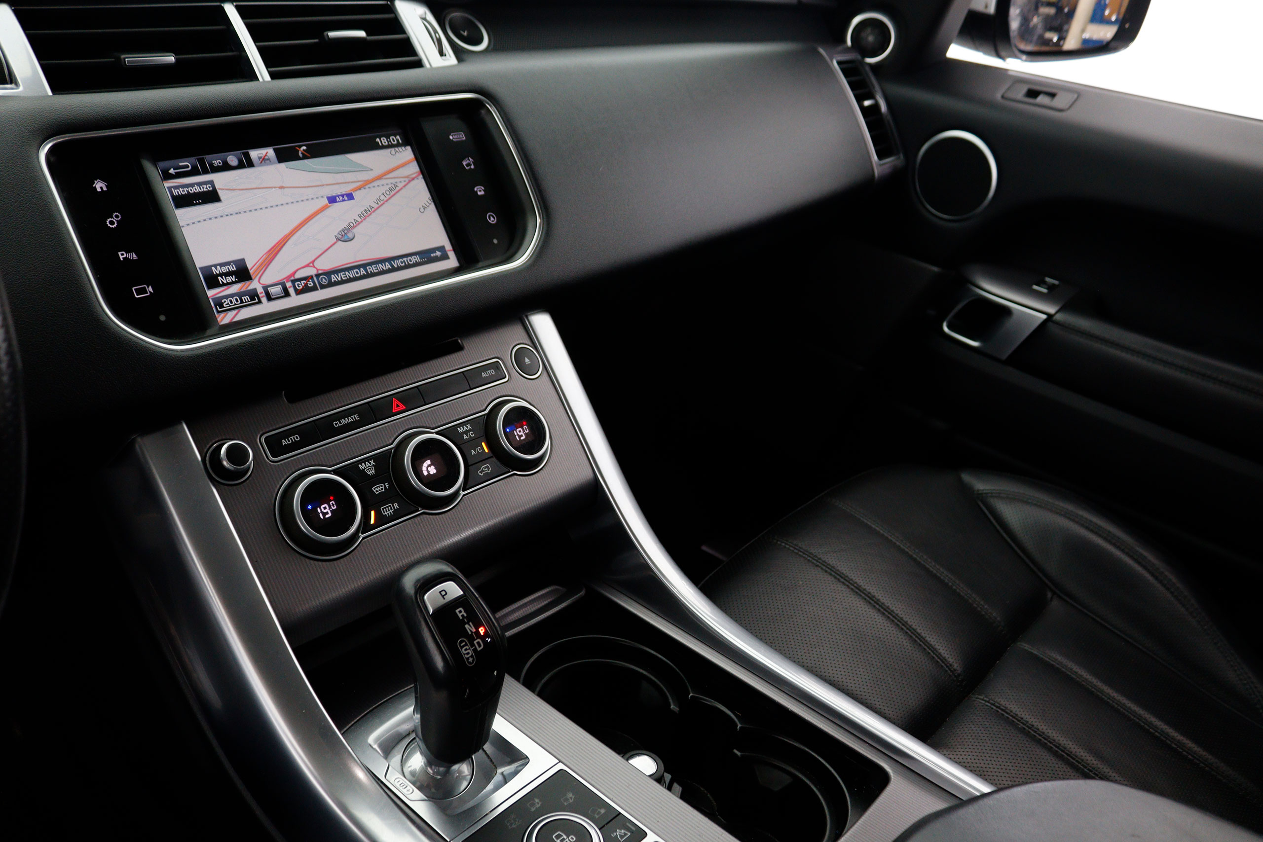 Land Rover Range Rover Sport 3.0L SDV6 Hybrid HSE 4X4 354cv Auto 5P S/S # NAVY, CUERO, PARKTRONIC foto 19