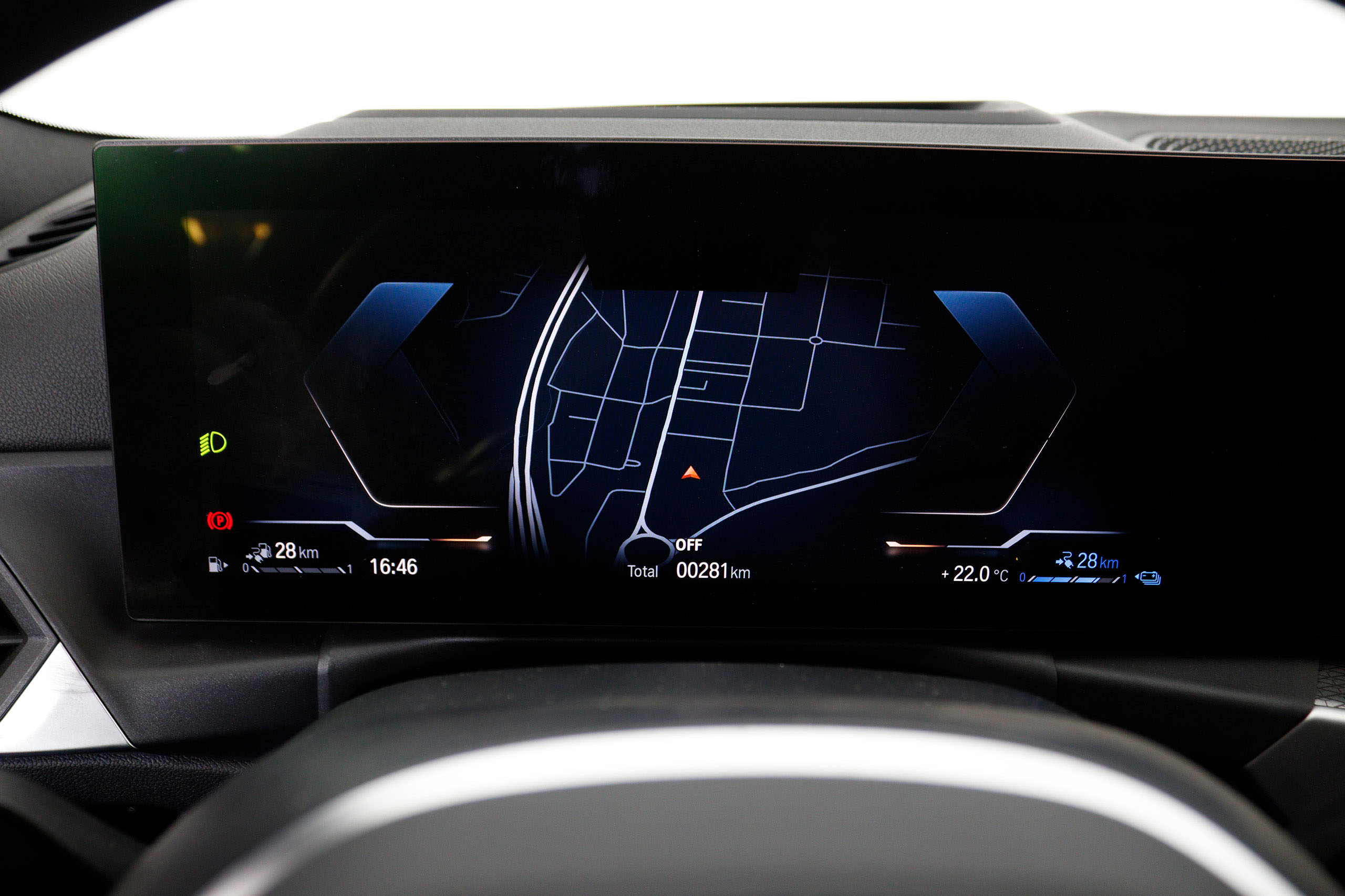 BMW 320 SERIE 3 320e Touring M-Sport Auto Hibrido Enchufable 204cv 5P # NUEVO A ESTRENAR,GARANTIA FAB 01/2025,NAVY,FAROS LED foto 21