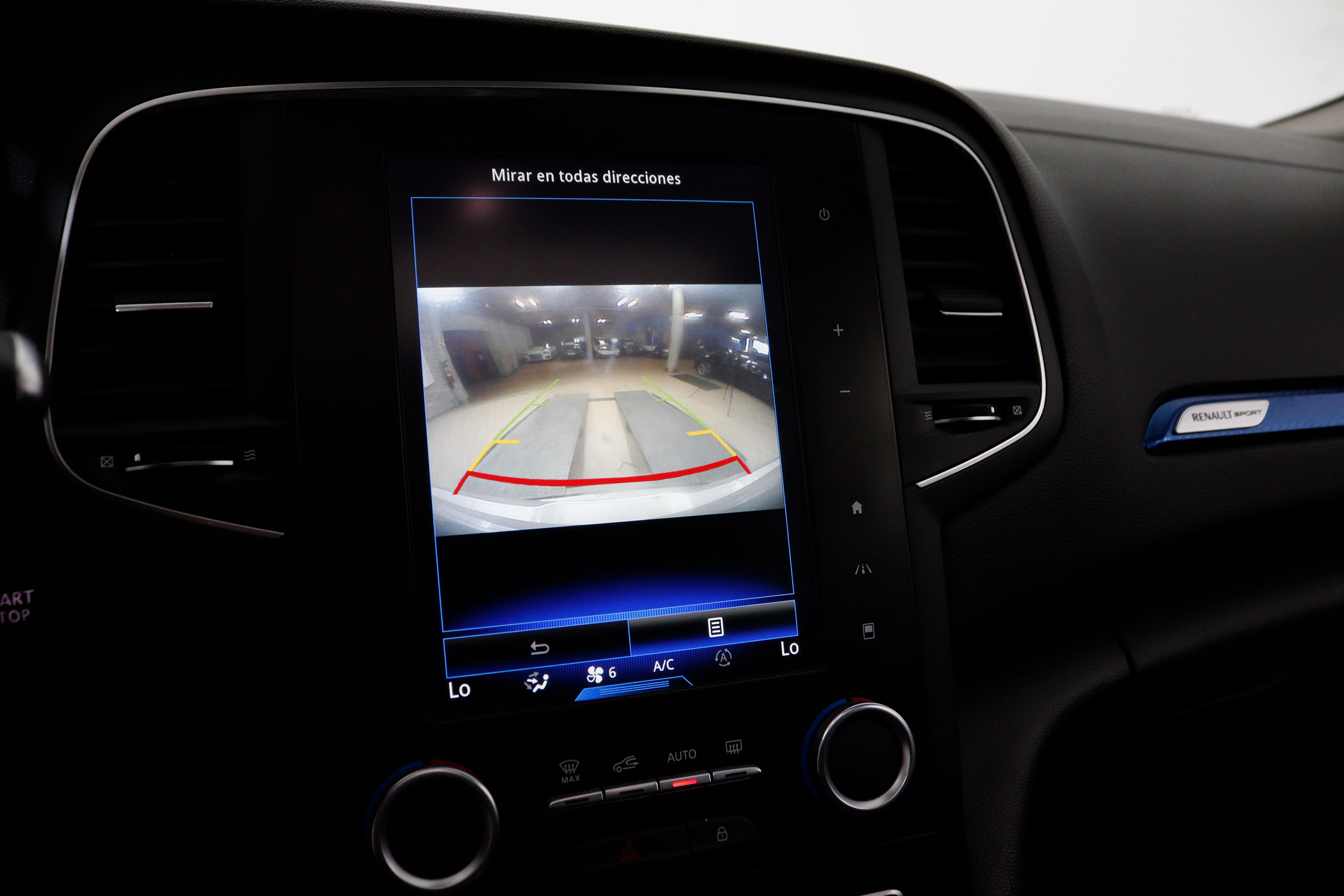 Renault Megane 1.6 DCI GT LINE 165cv Auto 5P S/S # , NAVY, TECHO ELECTRICO, FAROS LED foto 20